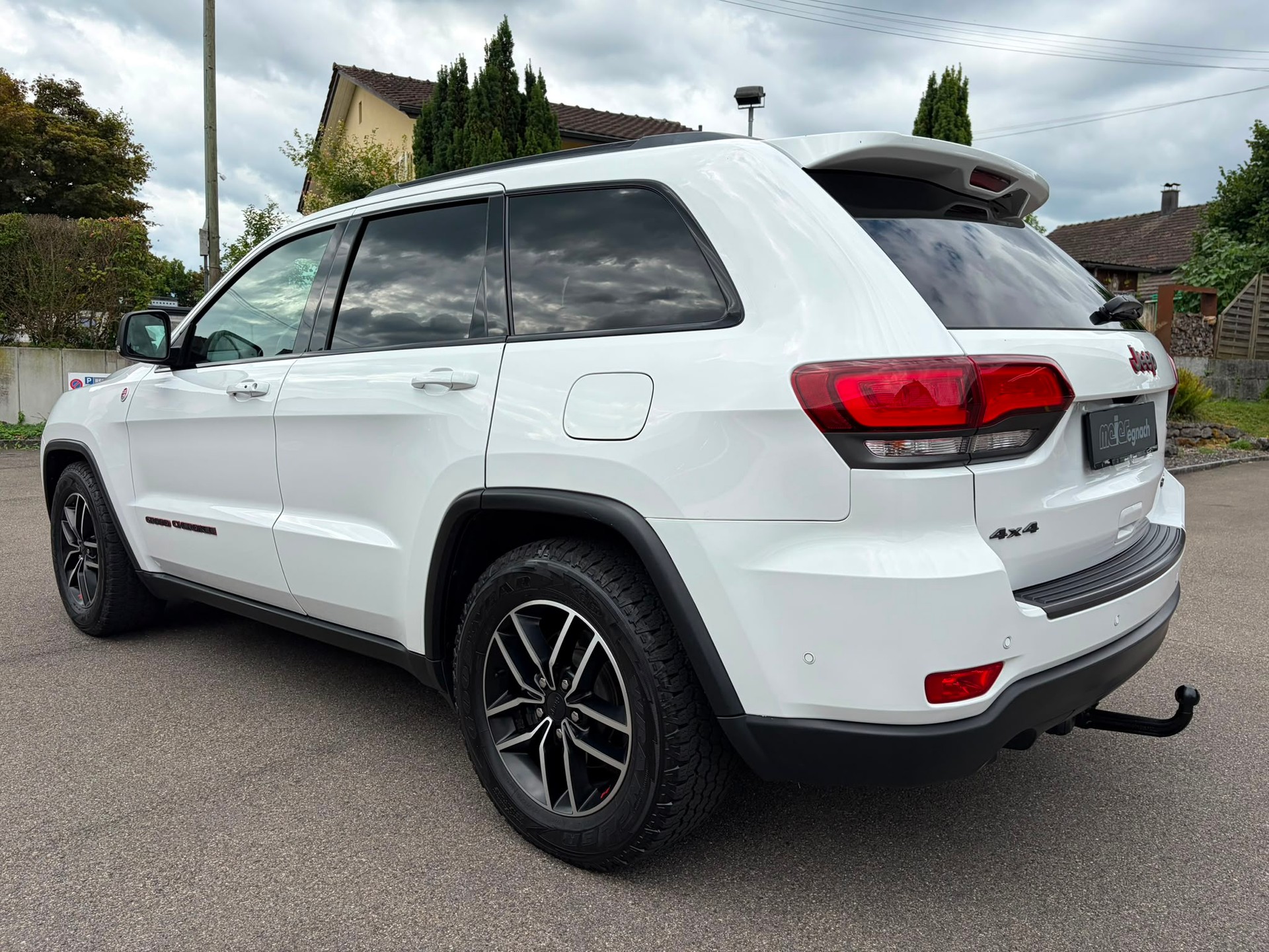 JEEP Grand Cherokee 3.0 CRD Trailhawk Automatic-image-5