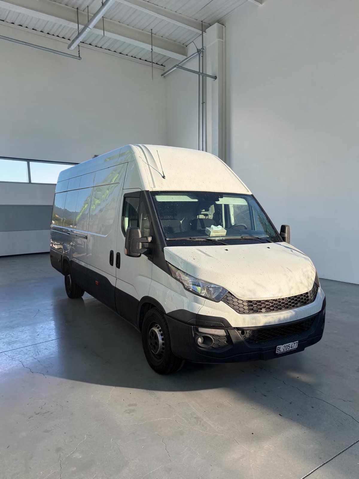 IVECO 35 S 15 V-image-0