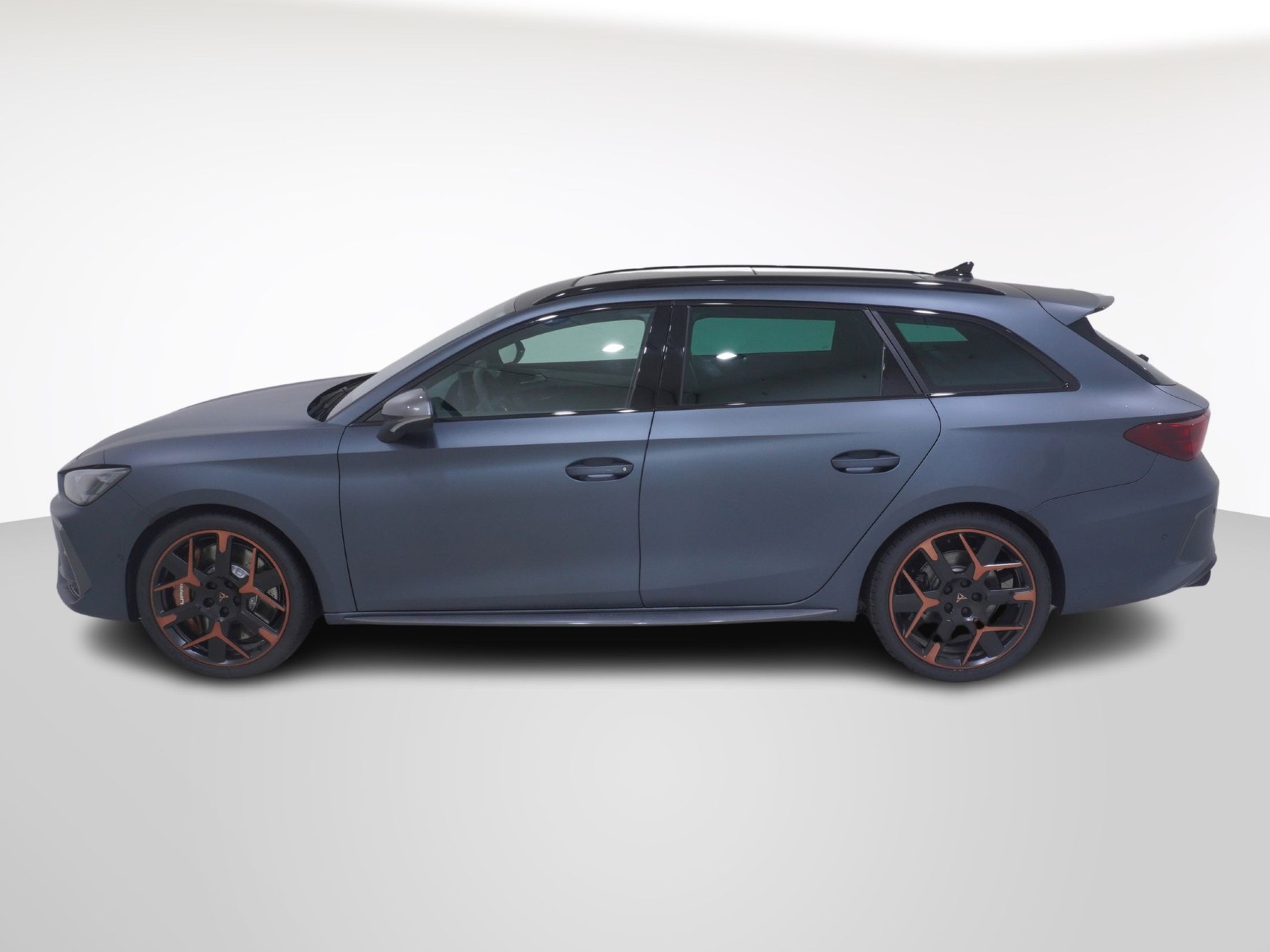 CUPRA Leon ST 2.0 TSI Extreme 4Drive DSG-image-1
