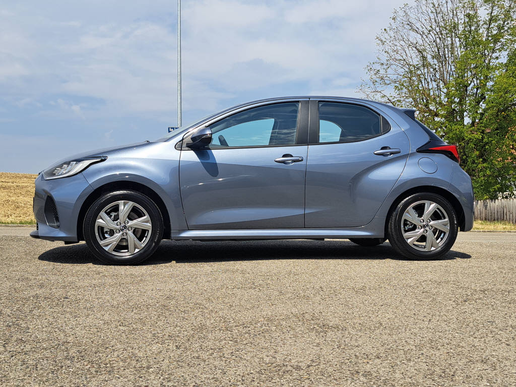 MAZDA 2 1.5 Hybrid 116cv Exclusive-Line-image-4