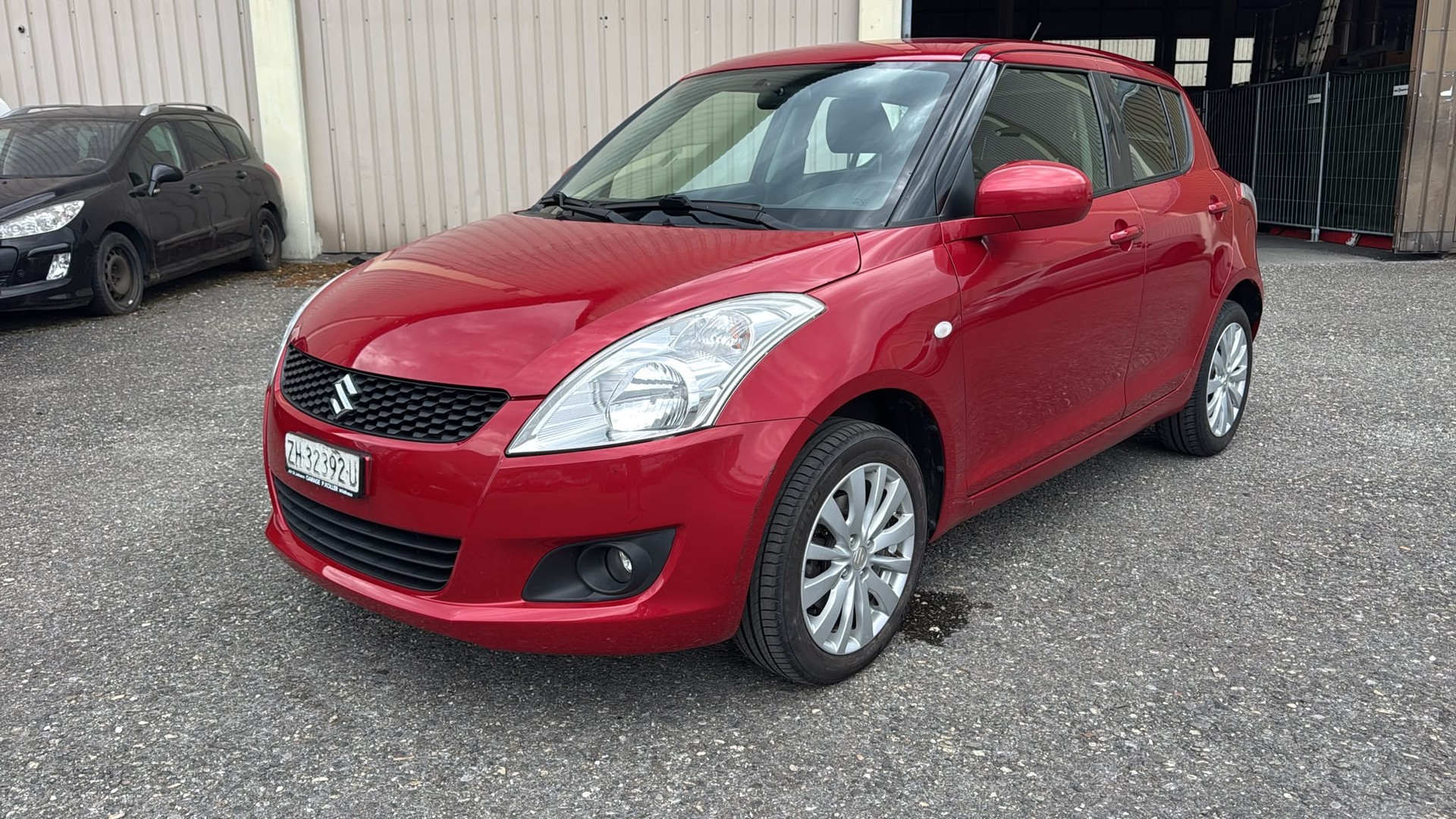 SUZUKI Swift 1.2i 16V GL Top 4x4-image-2