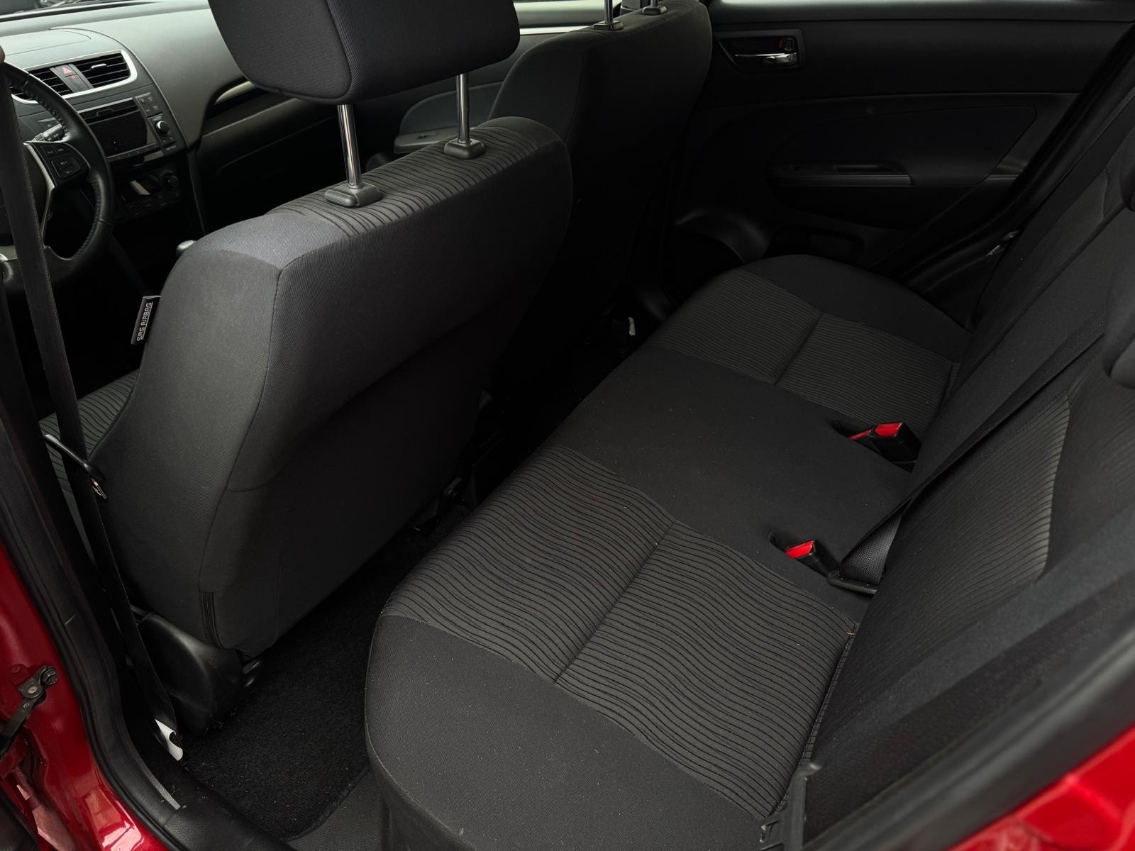 SUZUKI Swift 1.2i 16V GL Top 4x4-image-12