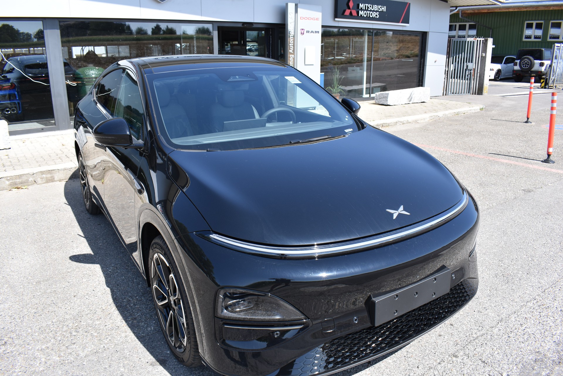 XPENG G6 80kWh Performance AWD-image-3