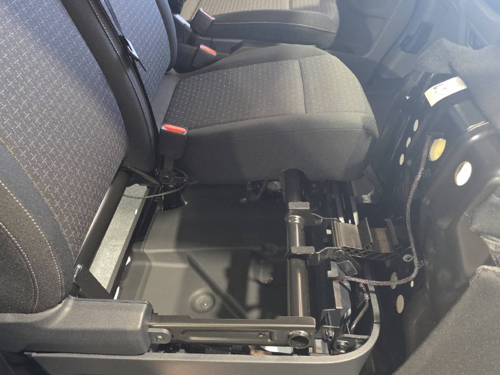 FORD Transit Custom Van 320 L1 2.0 EcoBlue 170 PS Trend 4x4-image-16