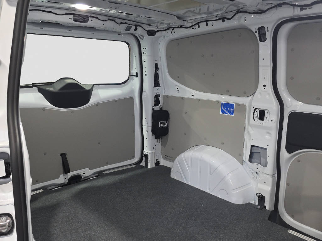 FORD Transit Custom Van 320 L1 2.0 EcoBlue 170 PS Trend 4x4-image-8
