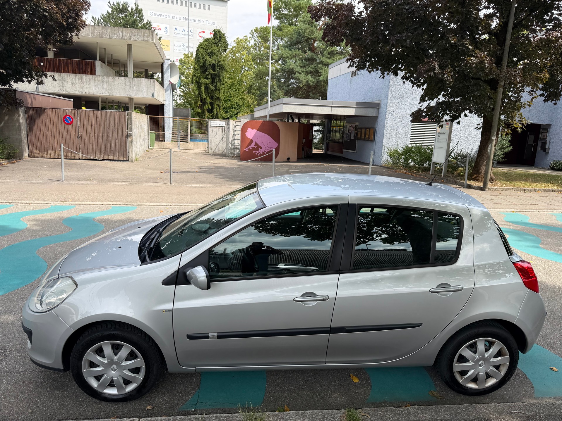 RENAULT Clio 1.2 16V Turbo Expression-image-3