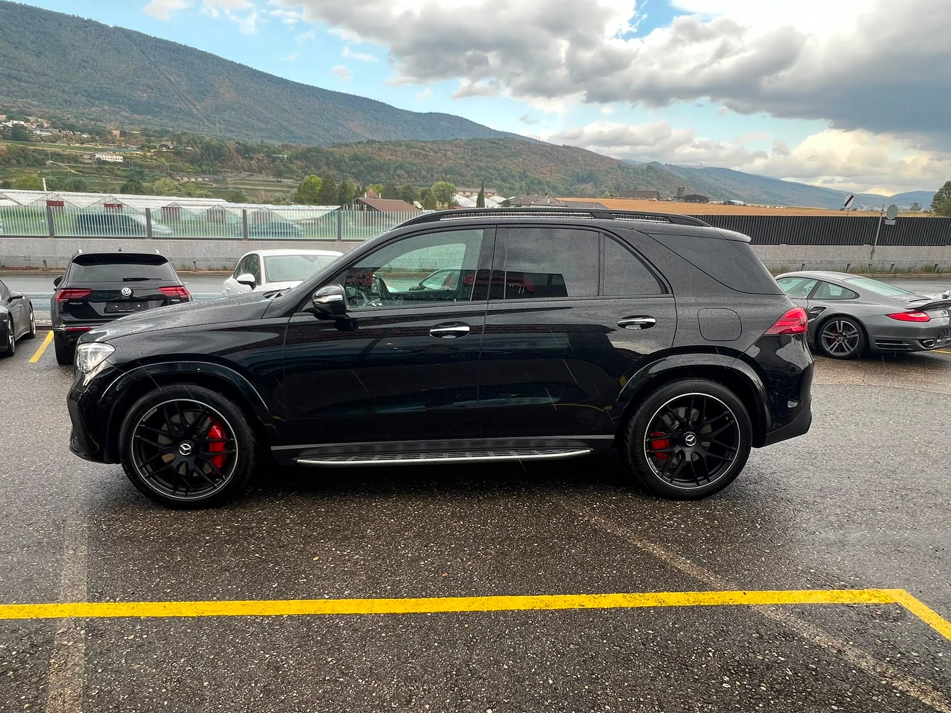 MERCEDES-BENZ GLE 53 AMG Hybrid EQ Star 4Matic+-showroom-element-3