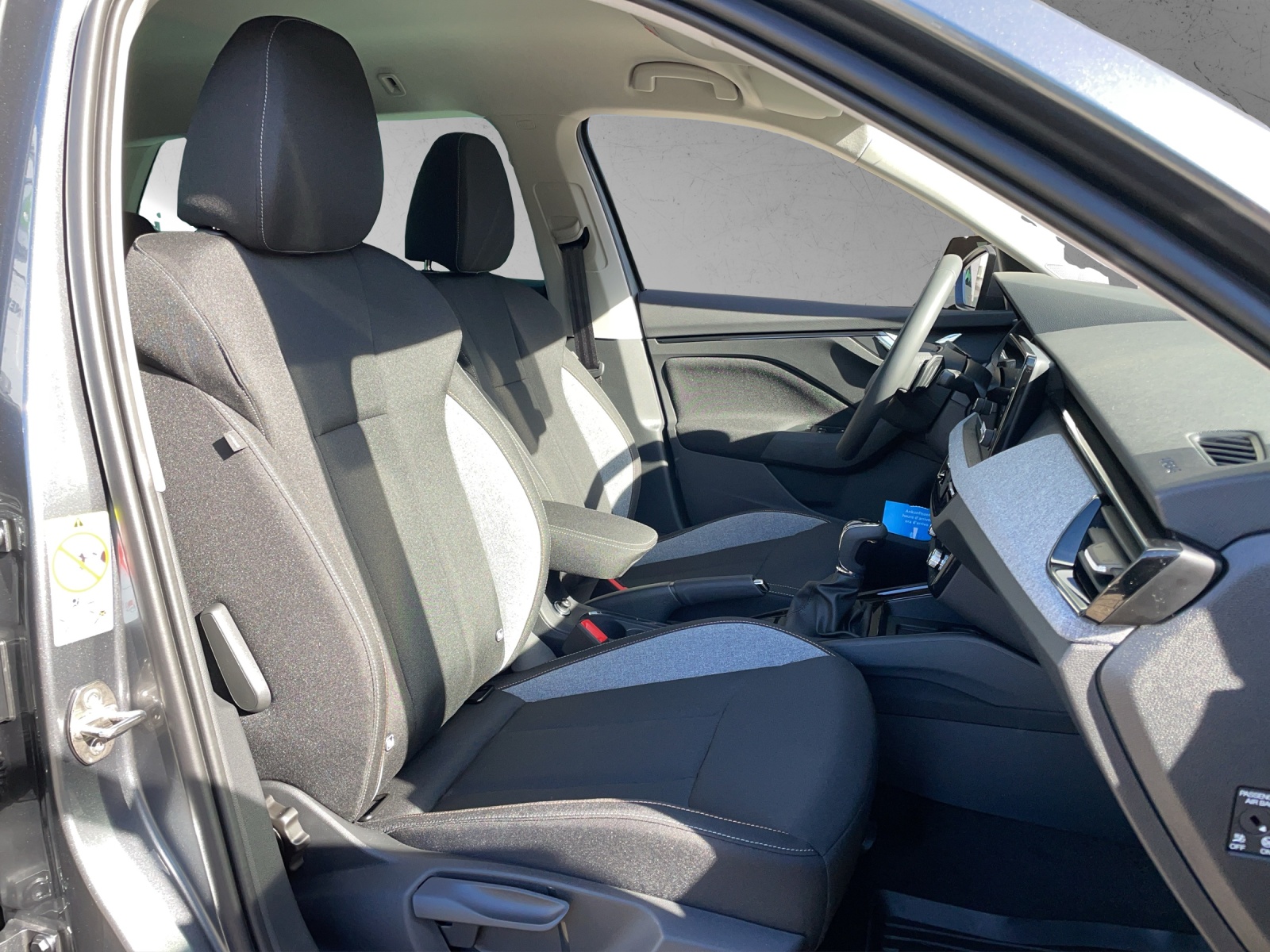 SKODA SKODA Kamiq Selection Loft-image-8
