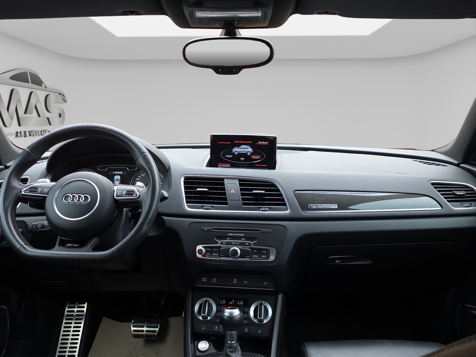 AUDI RS Q3 2.5 TFSI quattro S-tronic-image-11