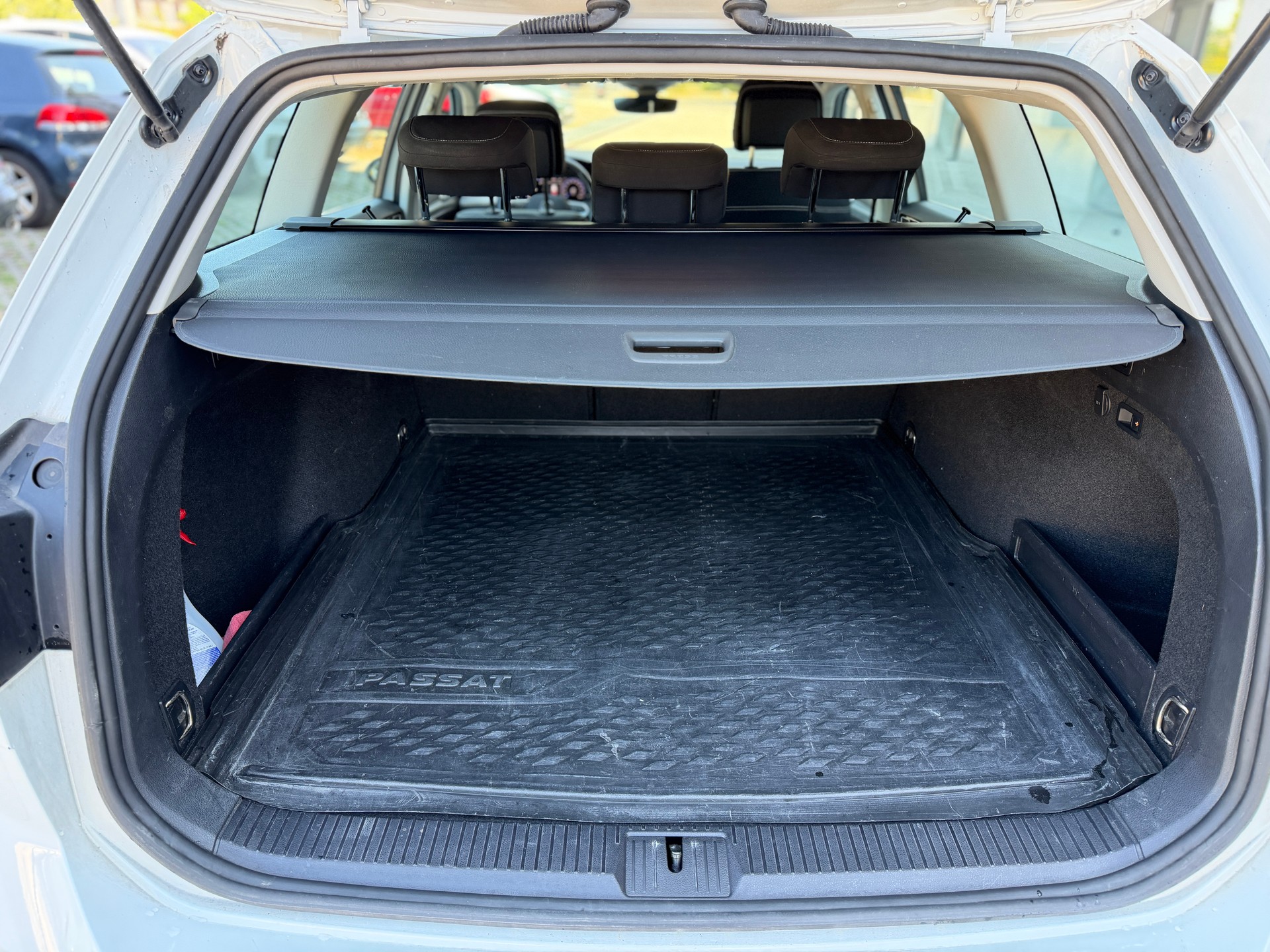 VW Passat 2.0 TDI BMT Business DSG-image-6