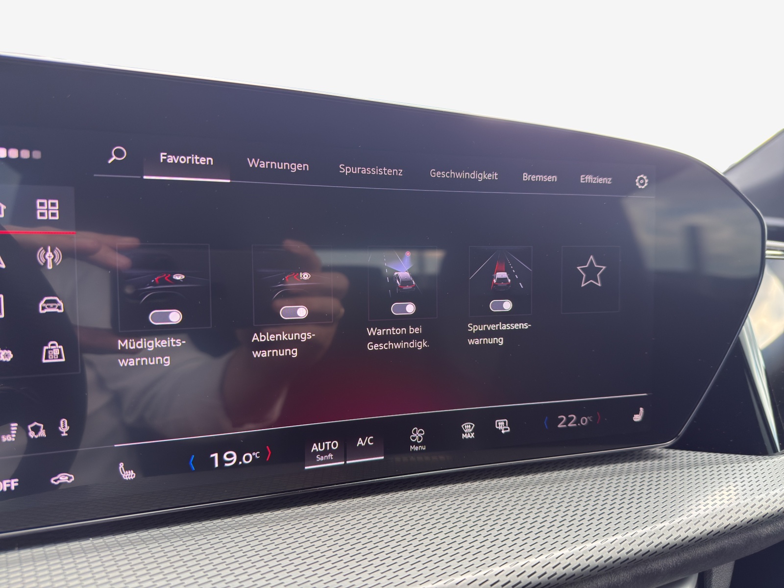 AUDI Q5 TDI quattro 150 kW S-tronic-image-15