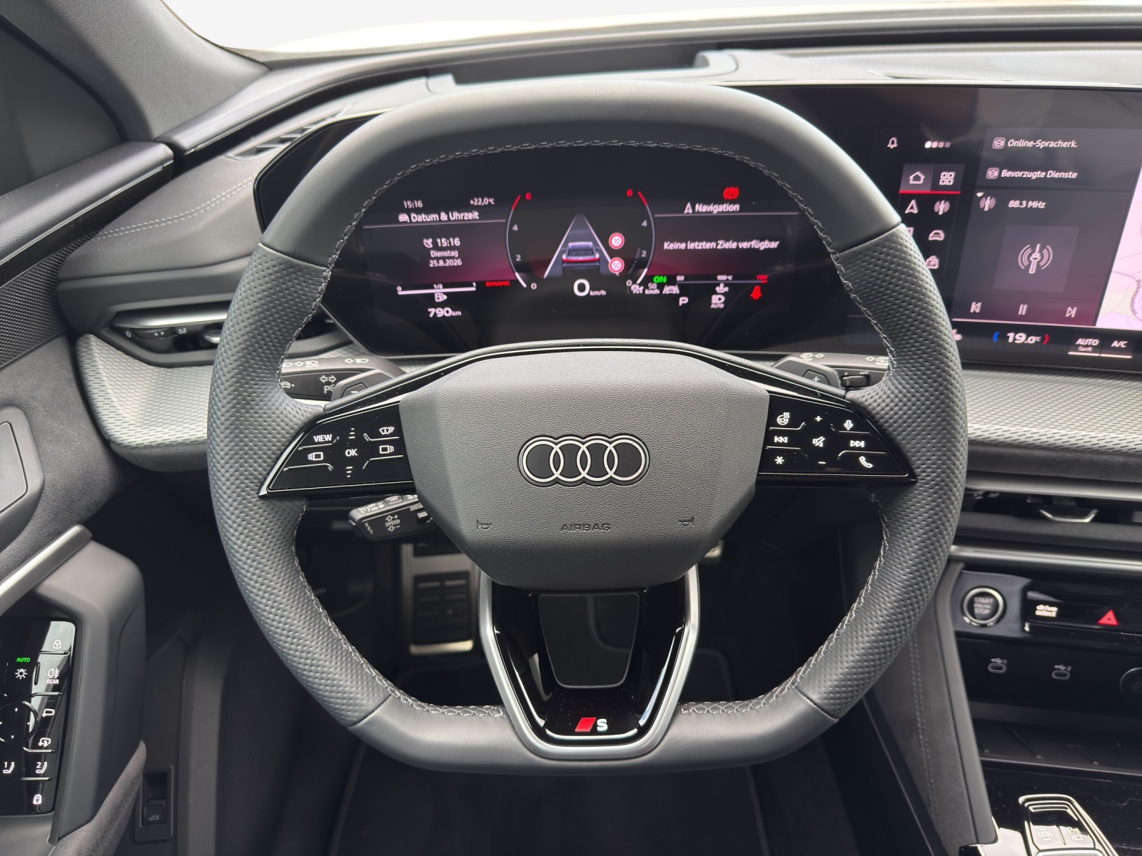 AUDI Q5 TDI quattro 150 kW S-tronic-image-9