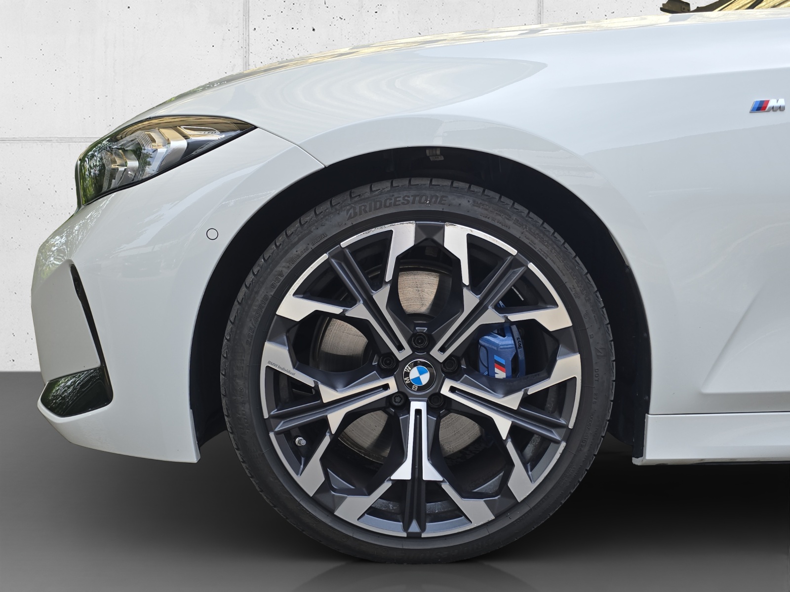BMW M340i xDrive 48V-image-8