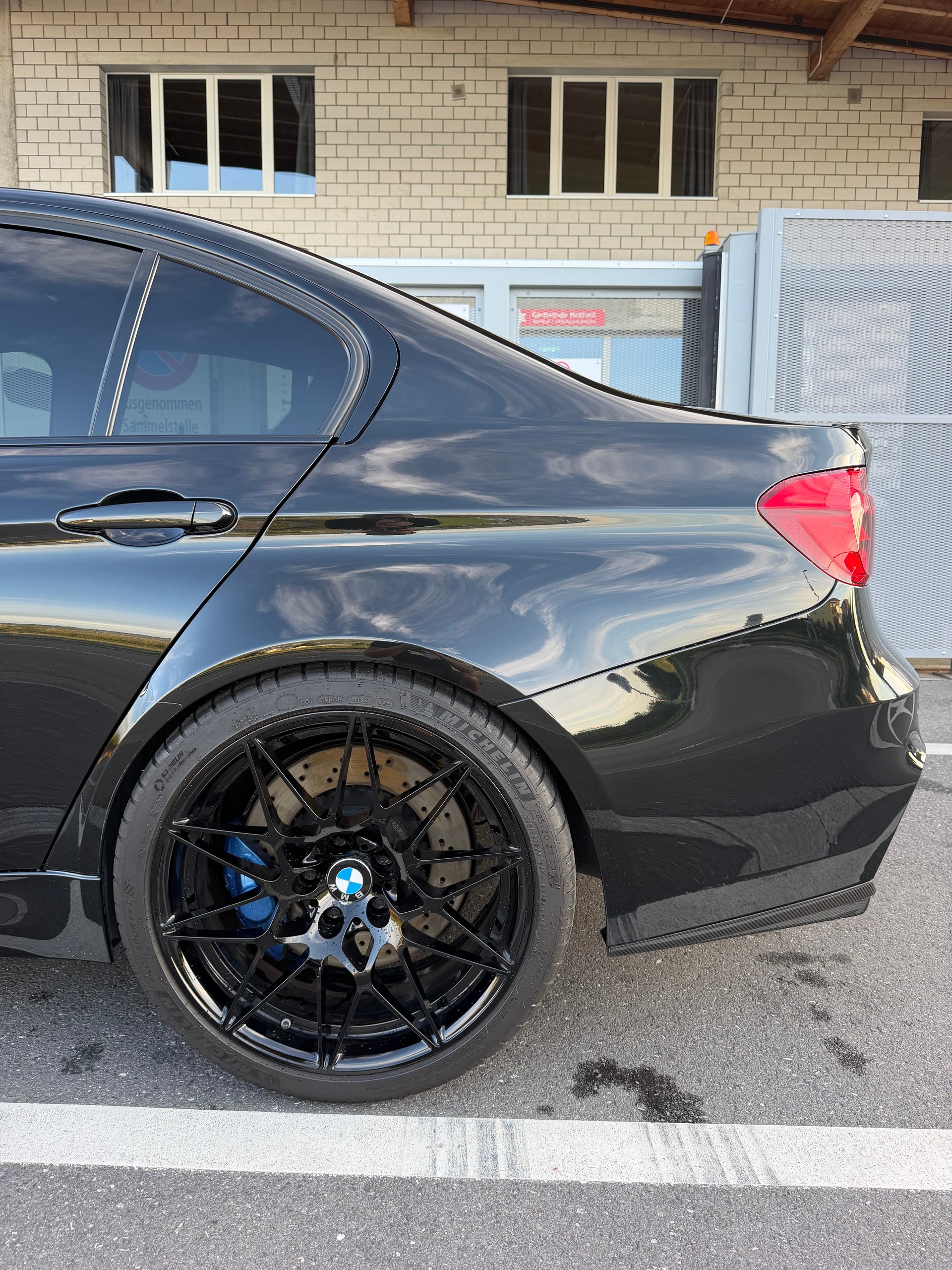 BMW M3 Competition-image-4