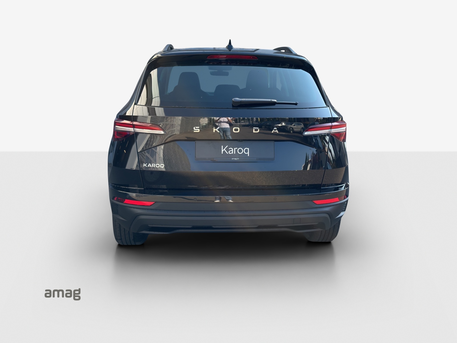 SKODA Karoq 1.5 TSI Dynamic DSG-image-3