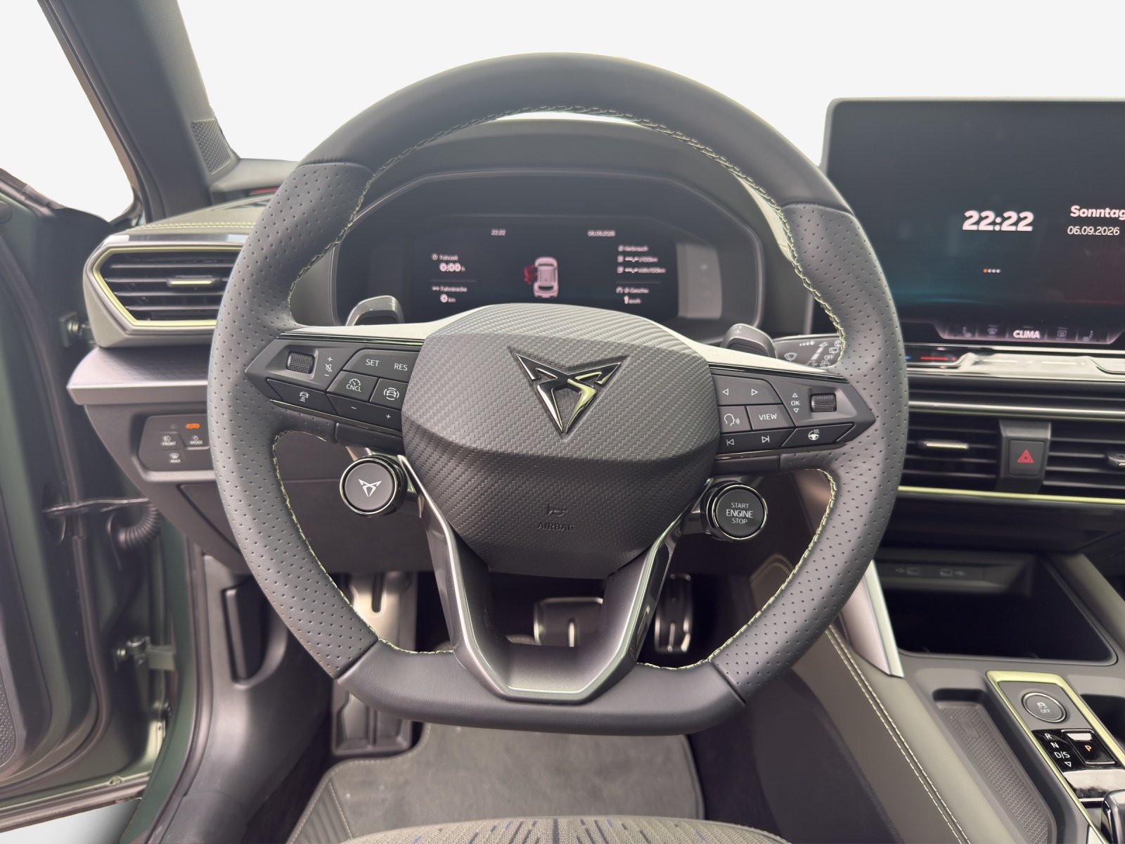 CUPRA Formentor 1.5 e-HYBRID pHEV Prime Edition VZ DSG-image-9
