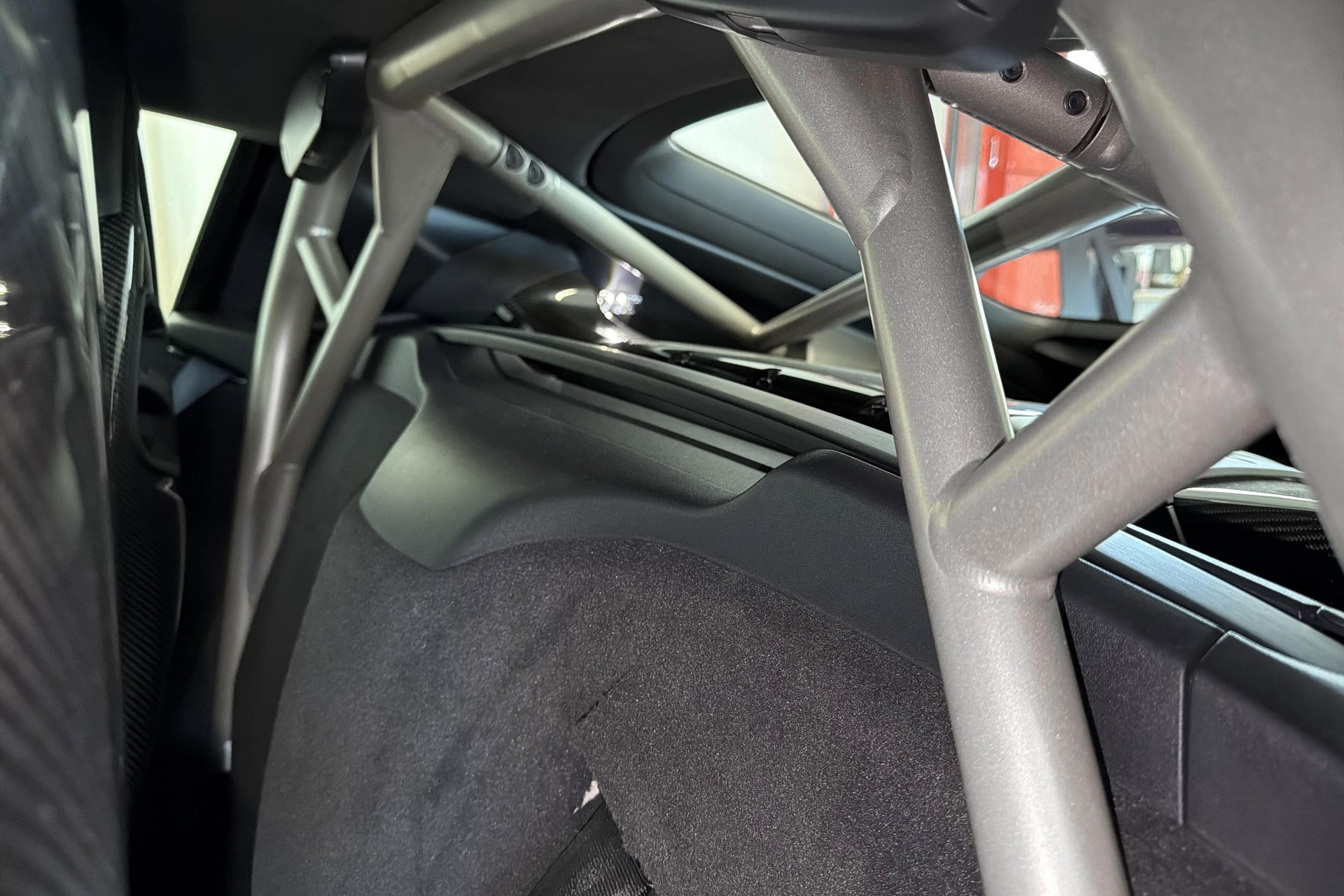 PORSCHE 718 Cayman GT4 RS PDK-image-15