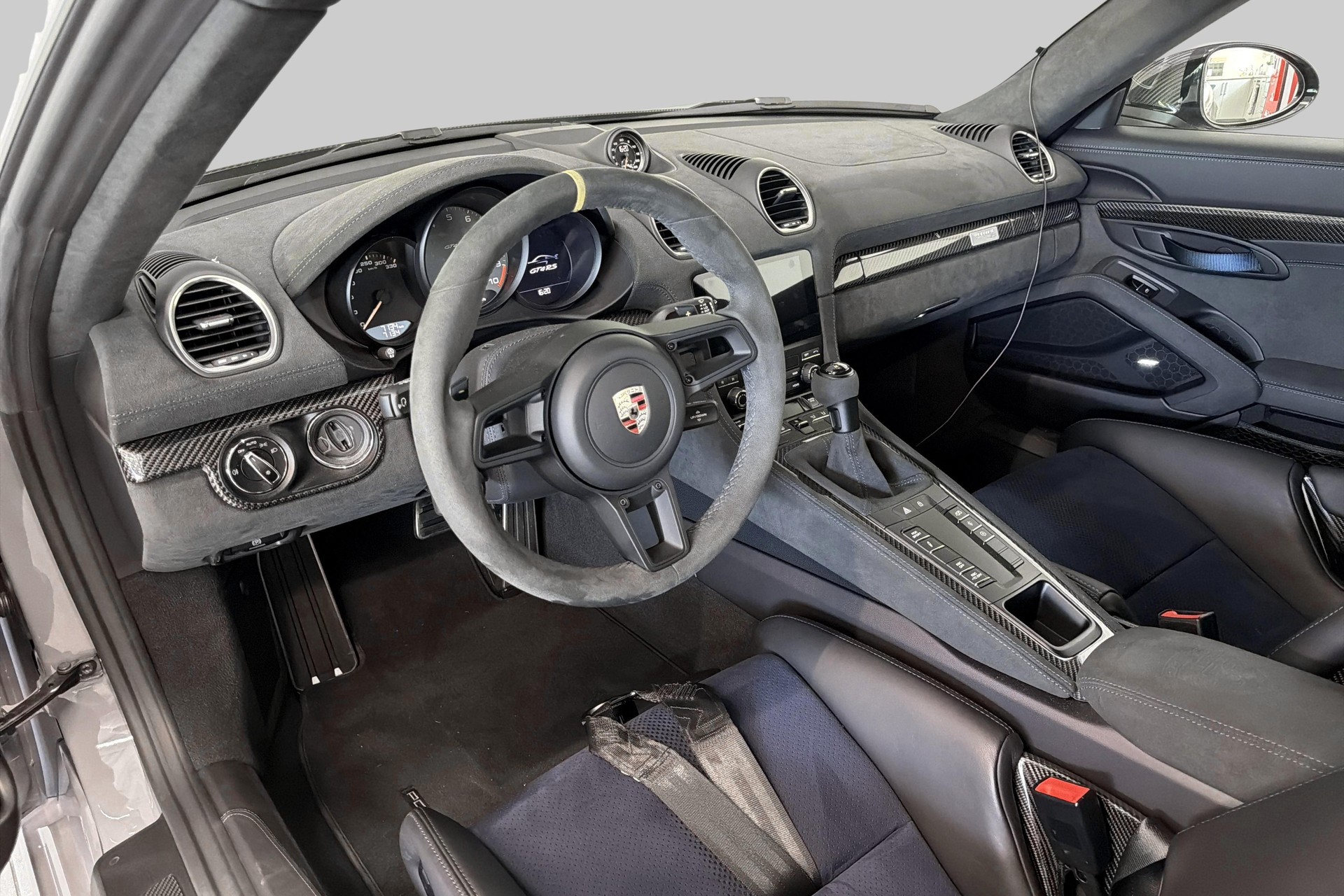 PORSCHE 718 Cayman GT4 RS PDK-image-8