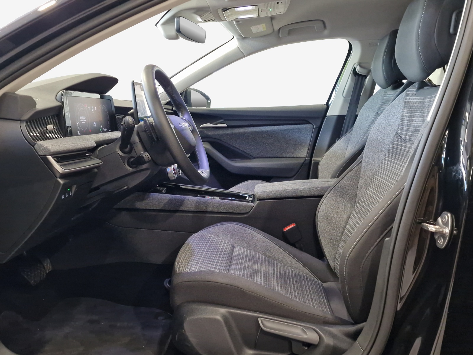 SKODA Superb Combi 2.0 TDi Selection 4x4 DSG-image-7
