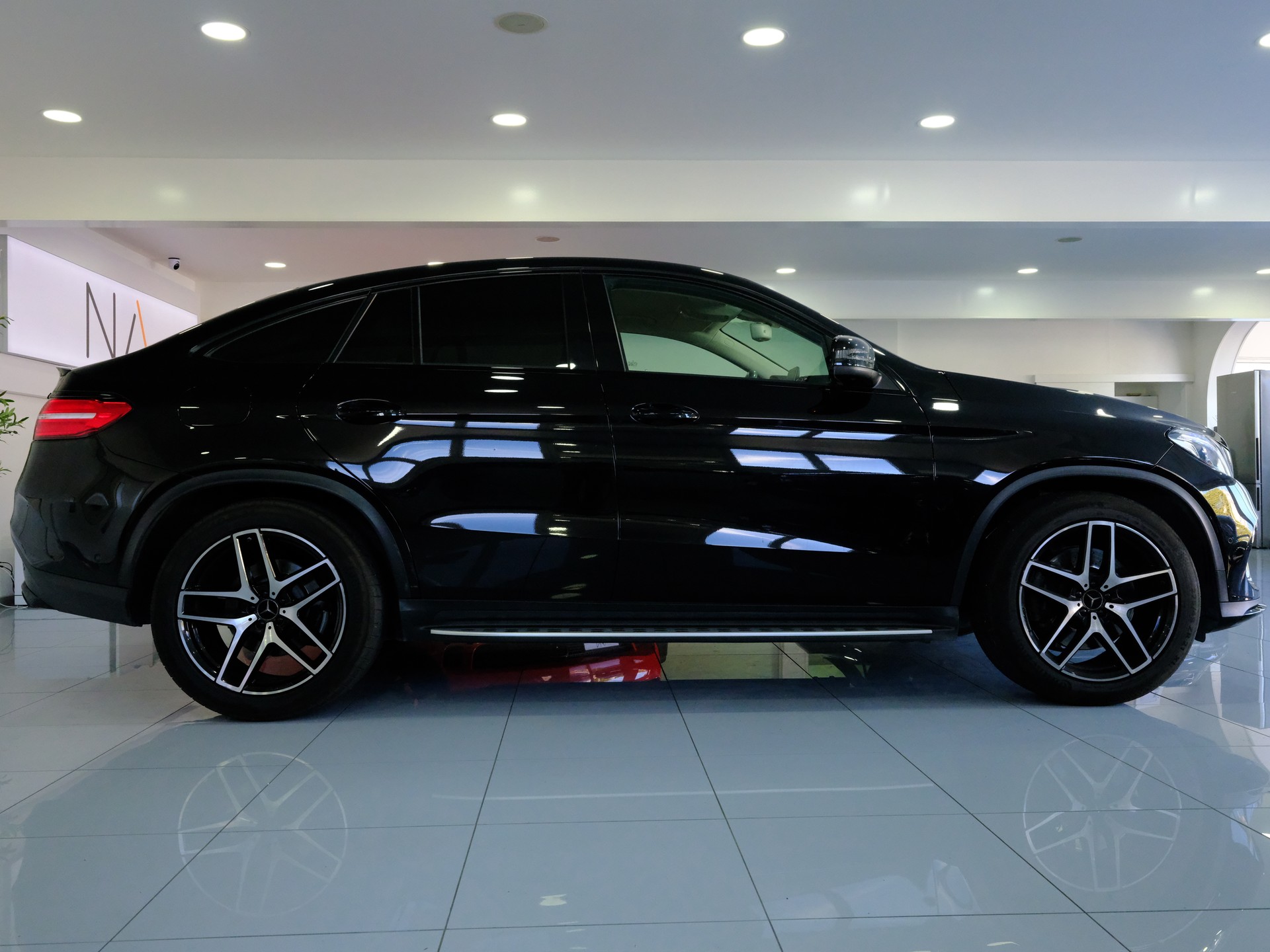 MERCEDES-BENZ GLE Coupé 43 AMG 4Matic 9G-Tronic-image-7