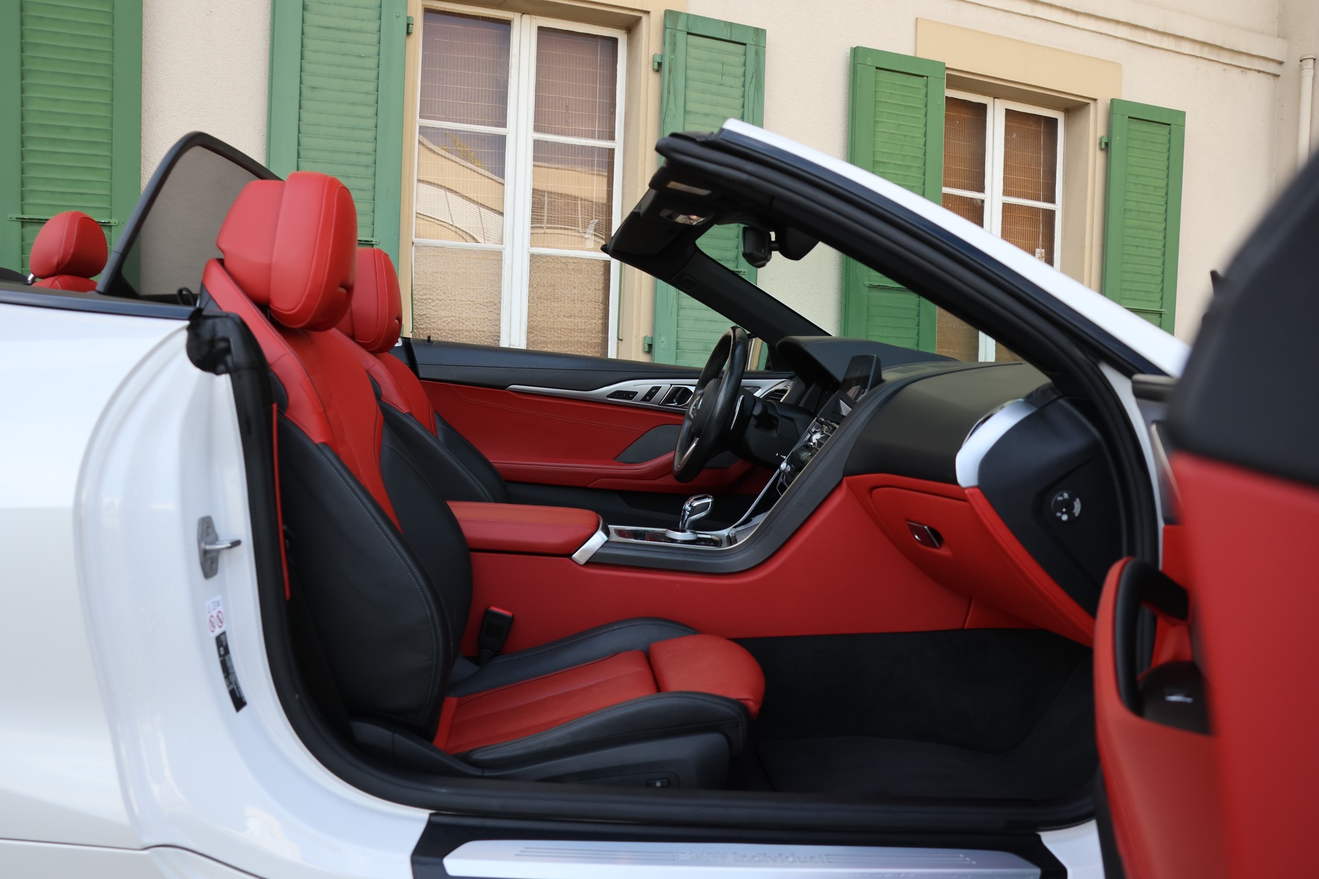 BMW M850i xDrive Steptronic Individual (CH)-image-9