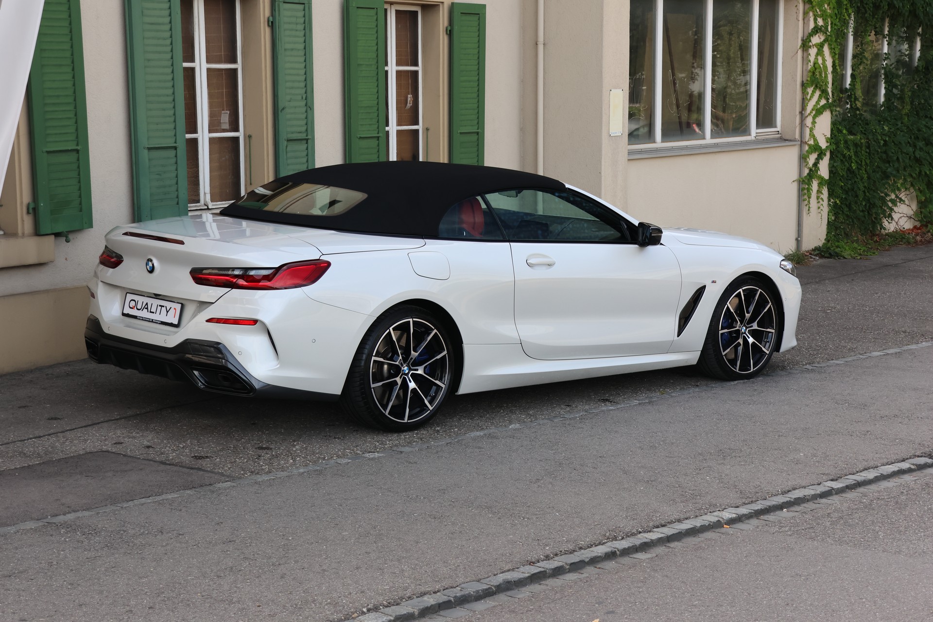 BMW M850i xDrive Steptronic Individual (CH)-image-6