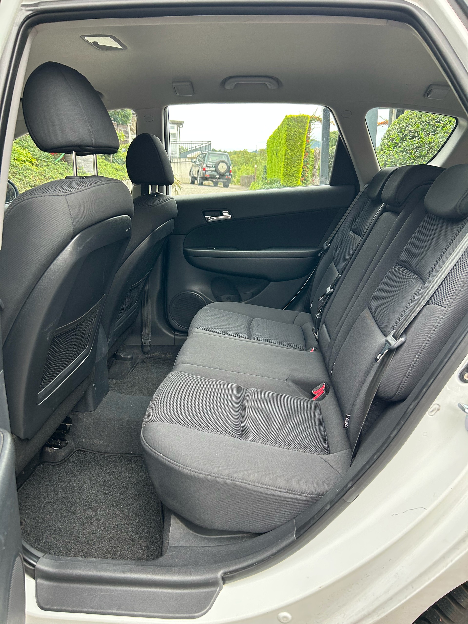 HYUNDAI 1.6 Style-image-6