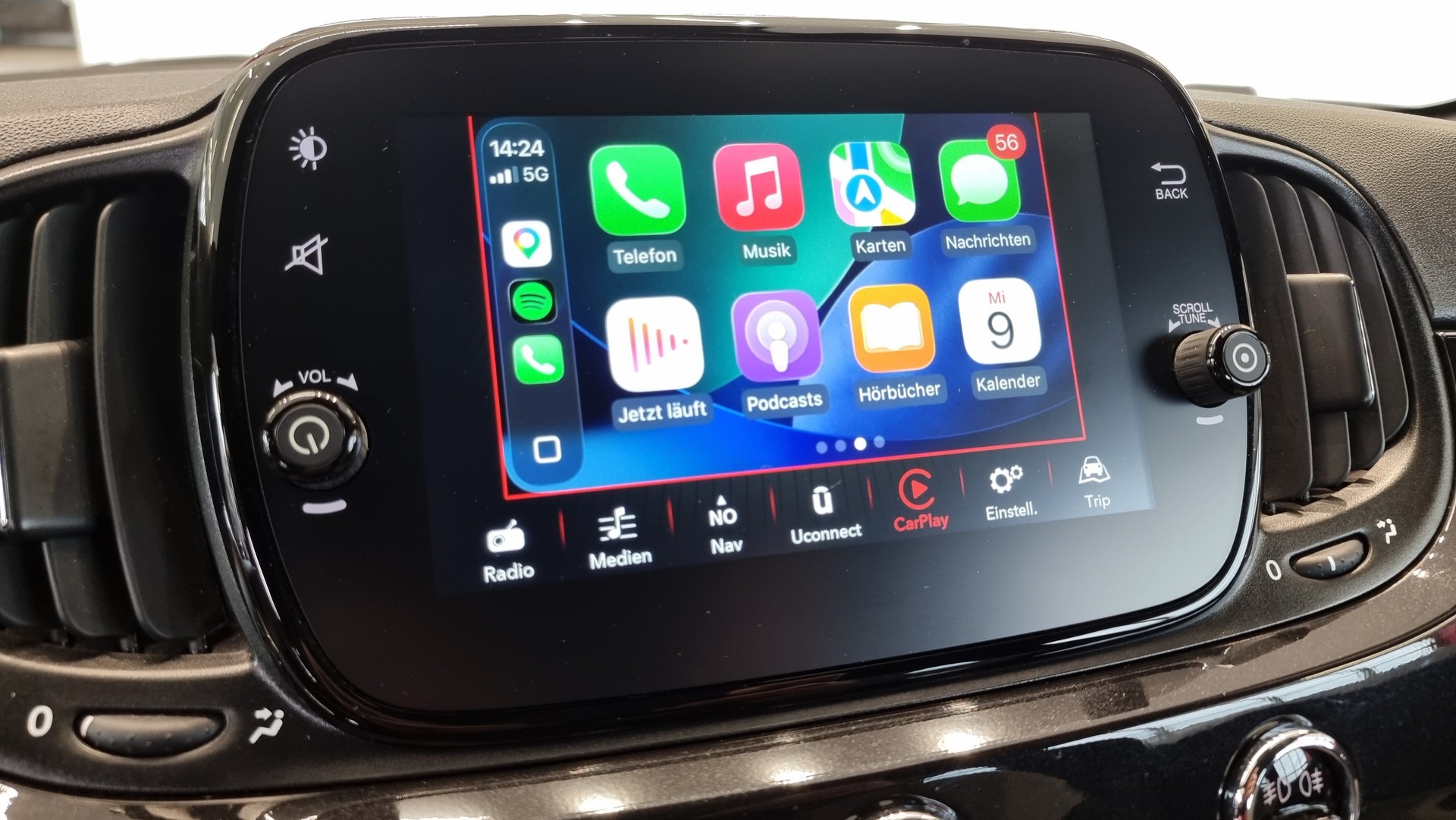 FIAT 500 C 1.0 Hybrid Dolcevita-image-17