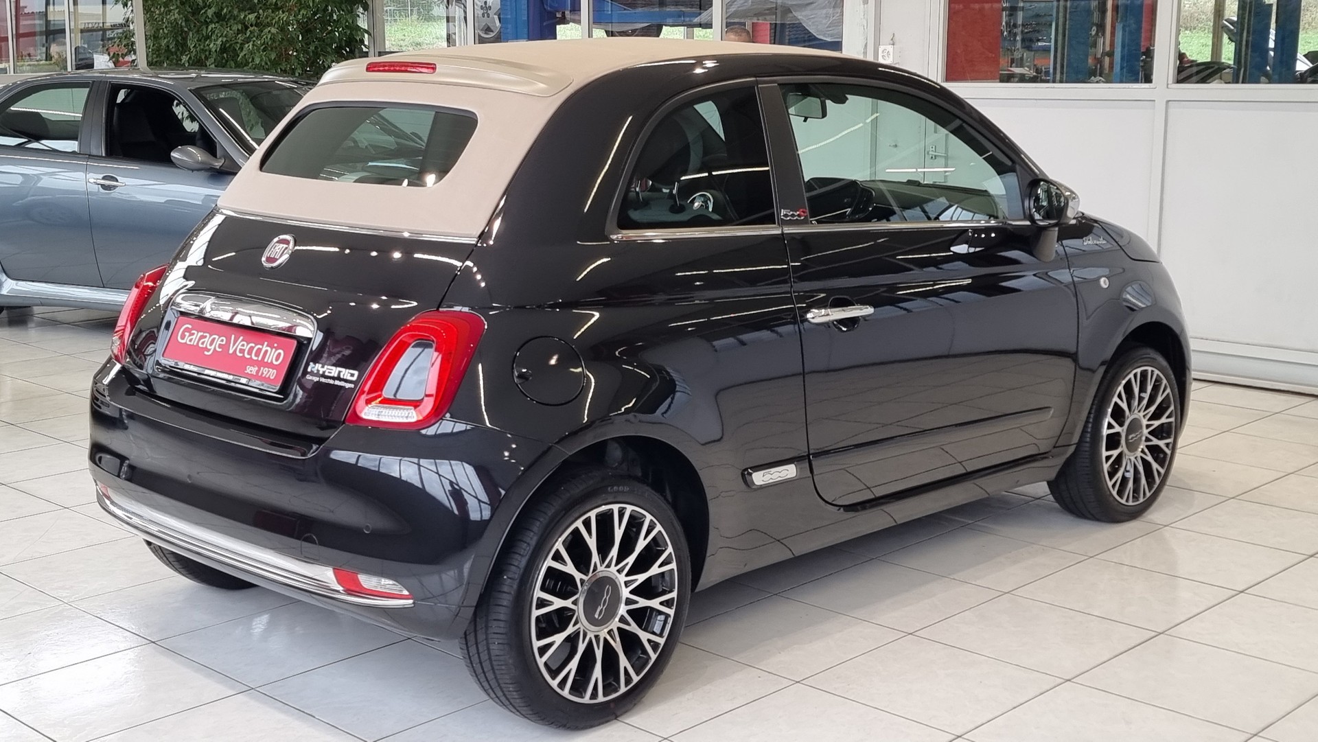 FIAT 500 C 1.0 Hybrid Dolcevita-image-3