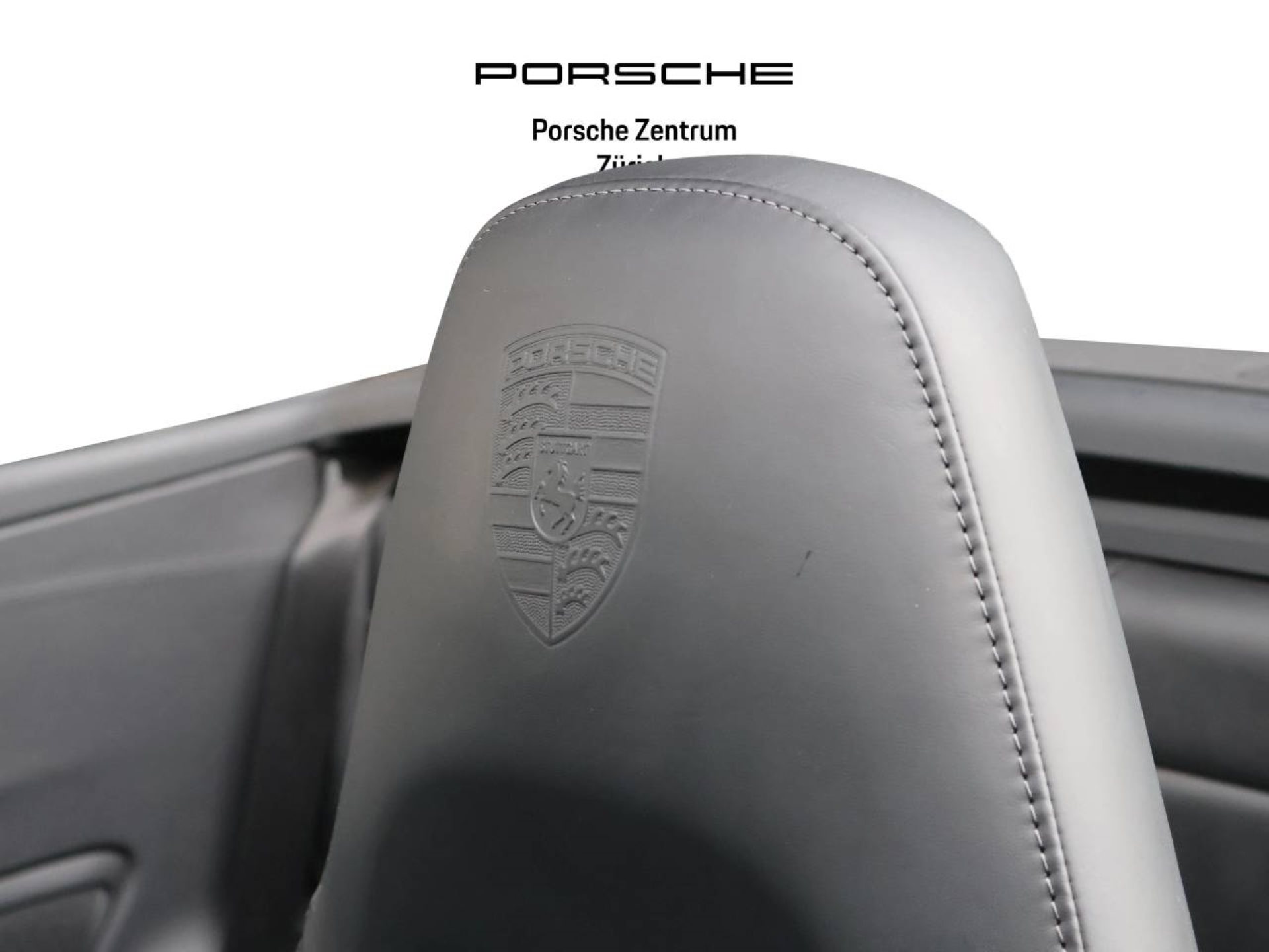 PORSCHE 911 Carrera S Cabriolet-image-21