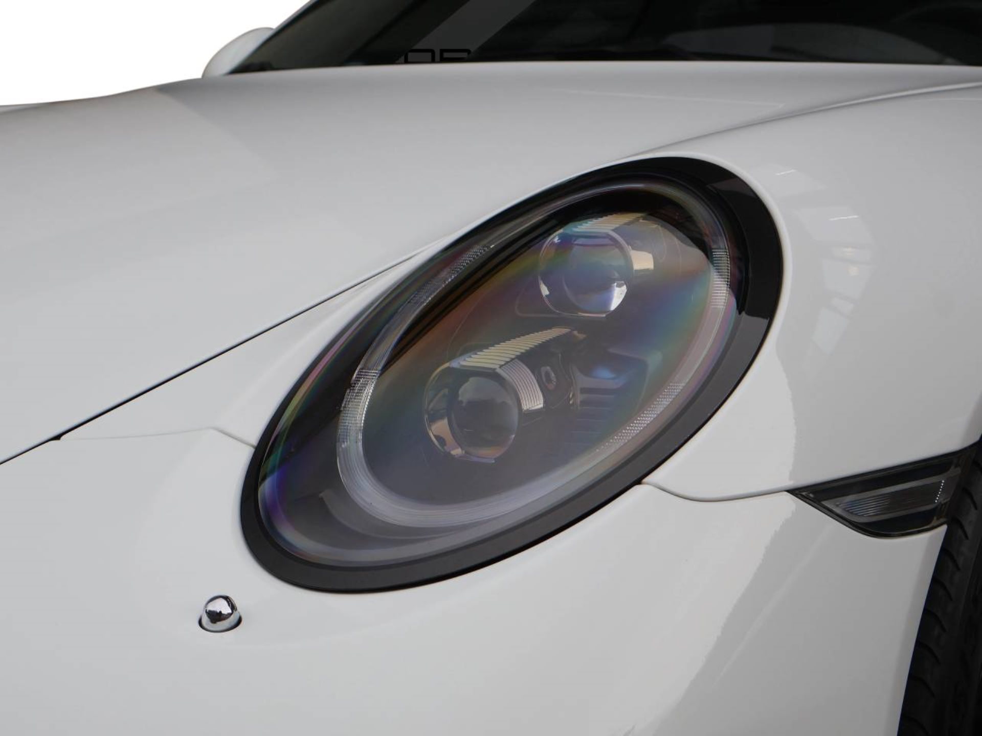 PORSCHE 911 Carrera S Cabriolet-image-22