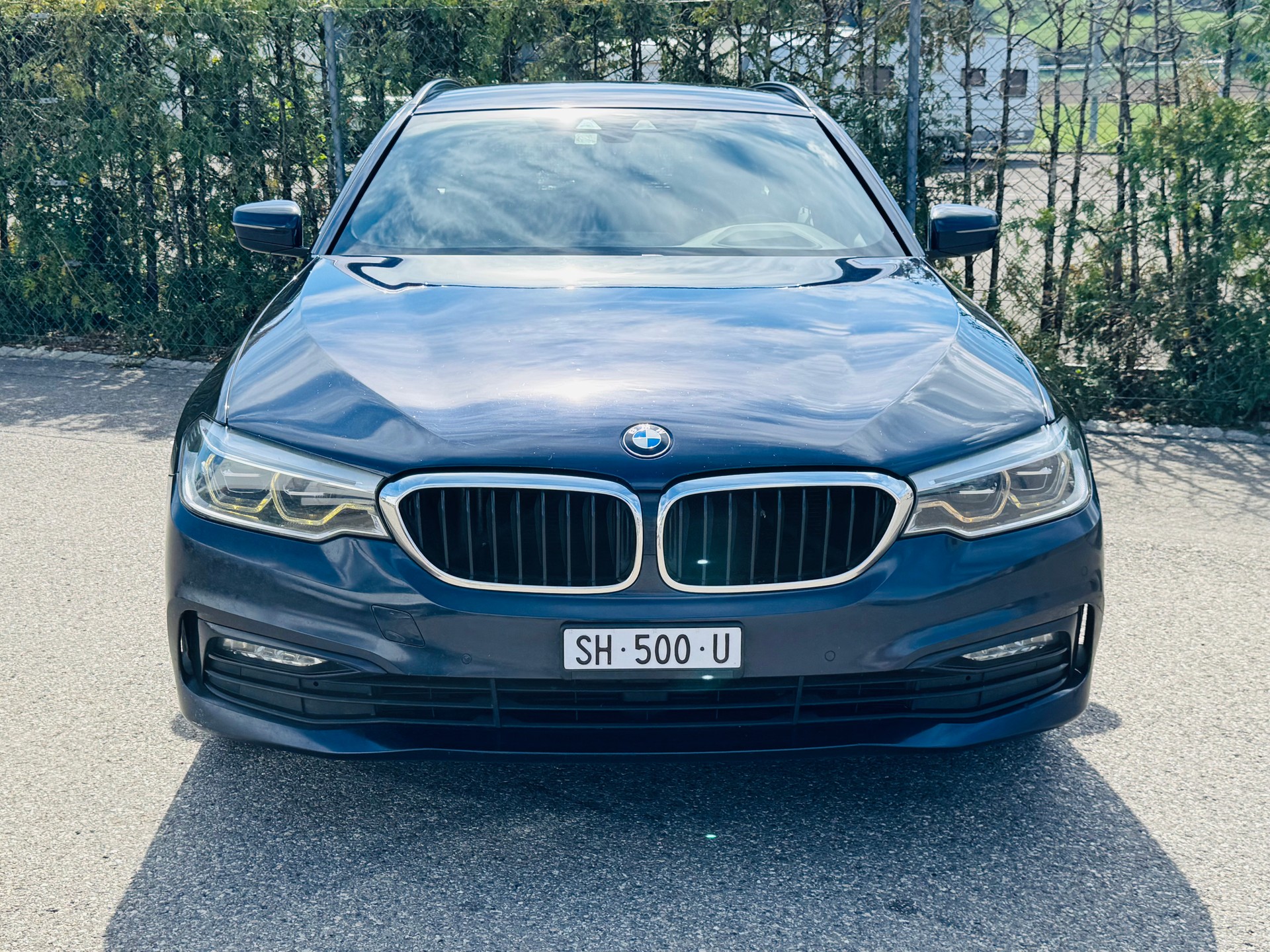 BMW 520d xDrive Touring Sport Line Steptronic-image-2