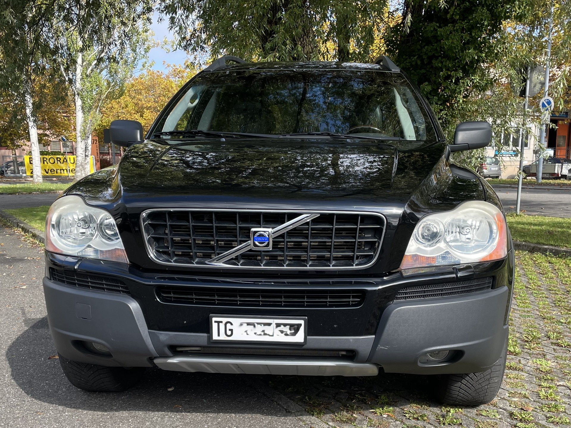 VOLVO XC90-image-3