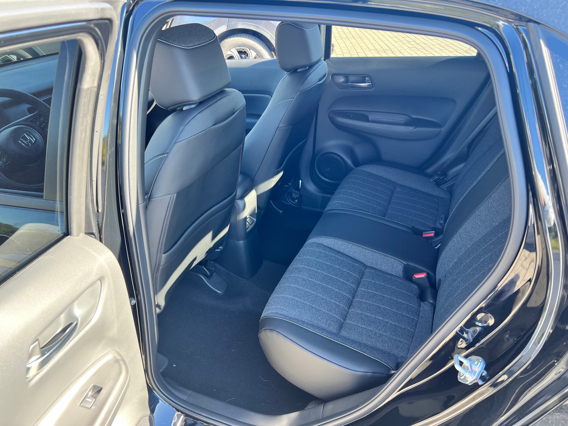 HONDA Jazz 1.5i-MMD Advance-image-6