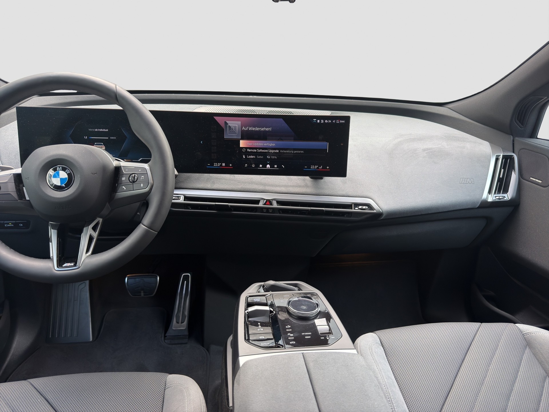 BMW iX xDrive60 M Sport Pro-image-6