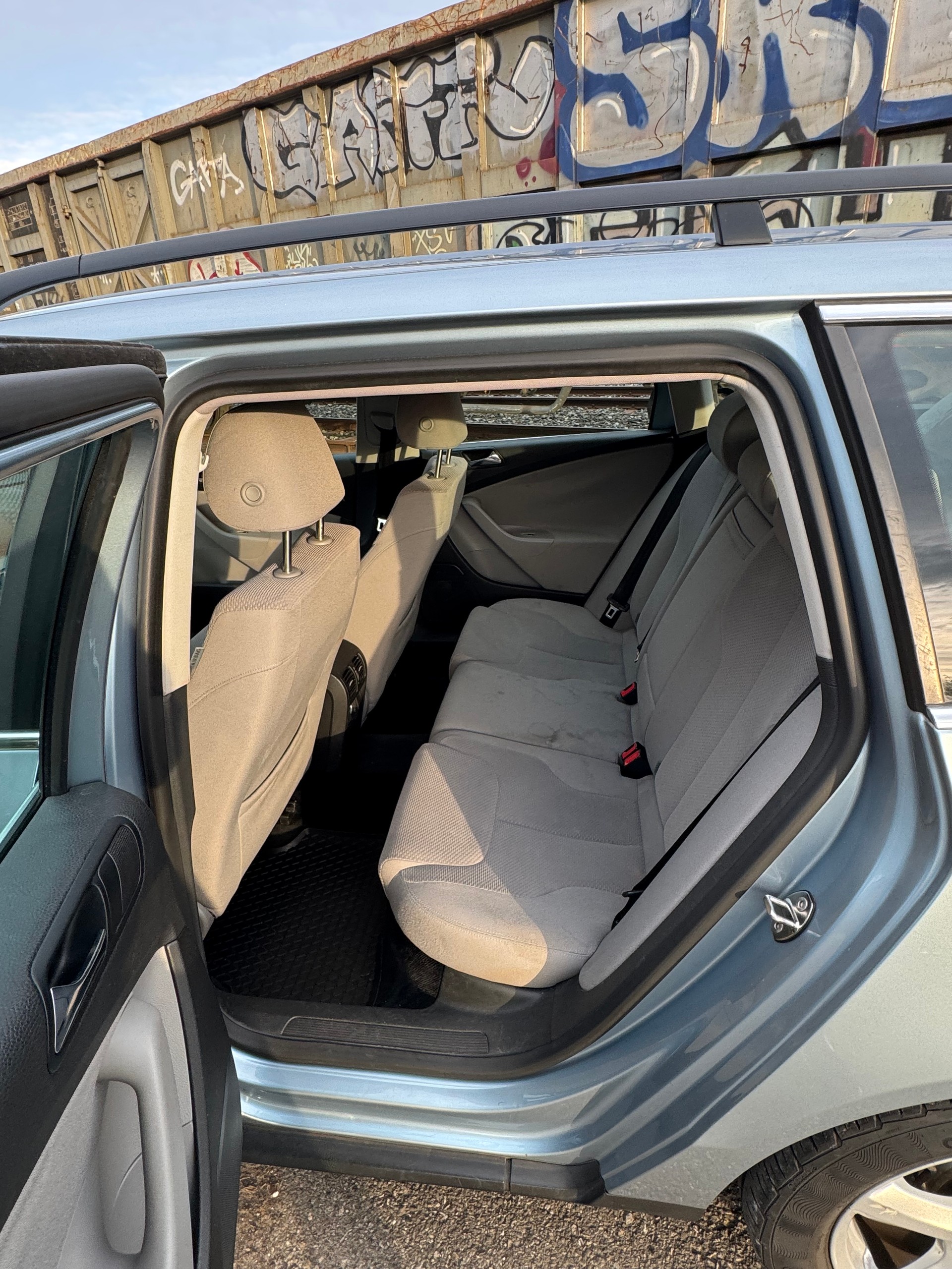 VW Passat Variant 2.0 FSI Comfortline-image-10
