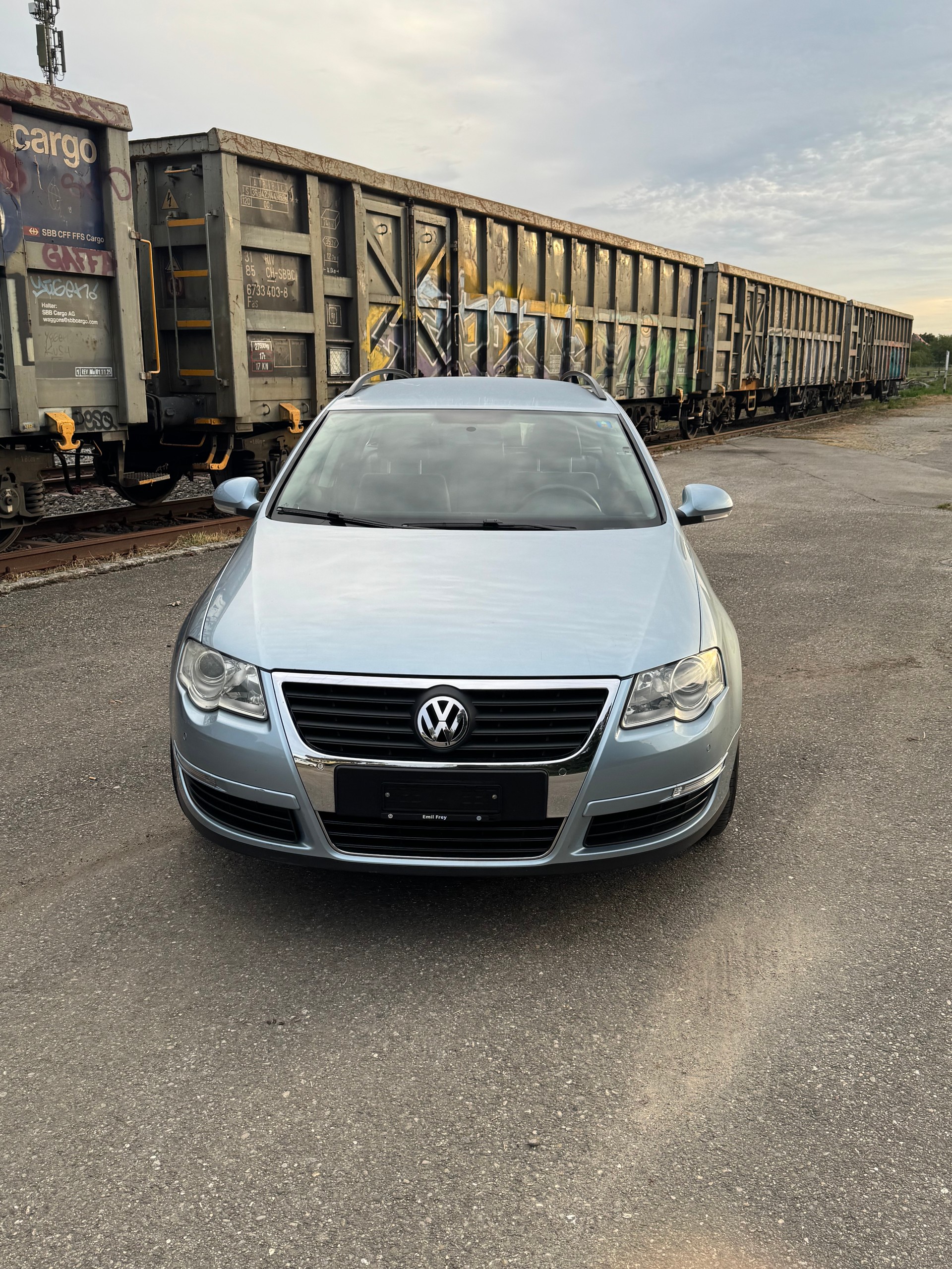 VW Passat Variant 2.0 FSI Comfortline-image-1