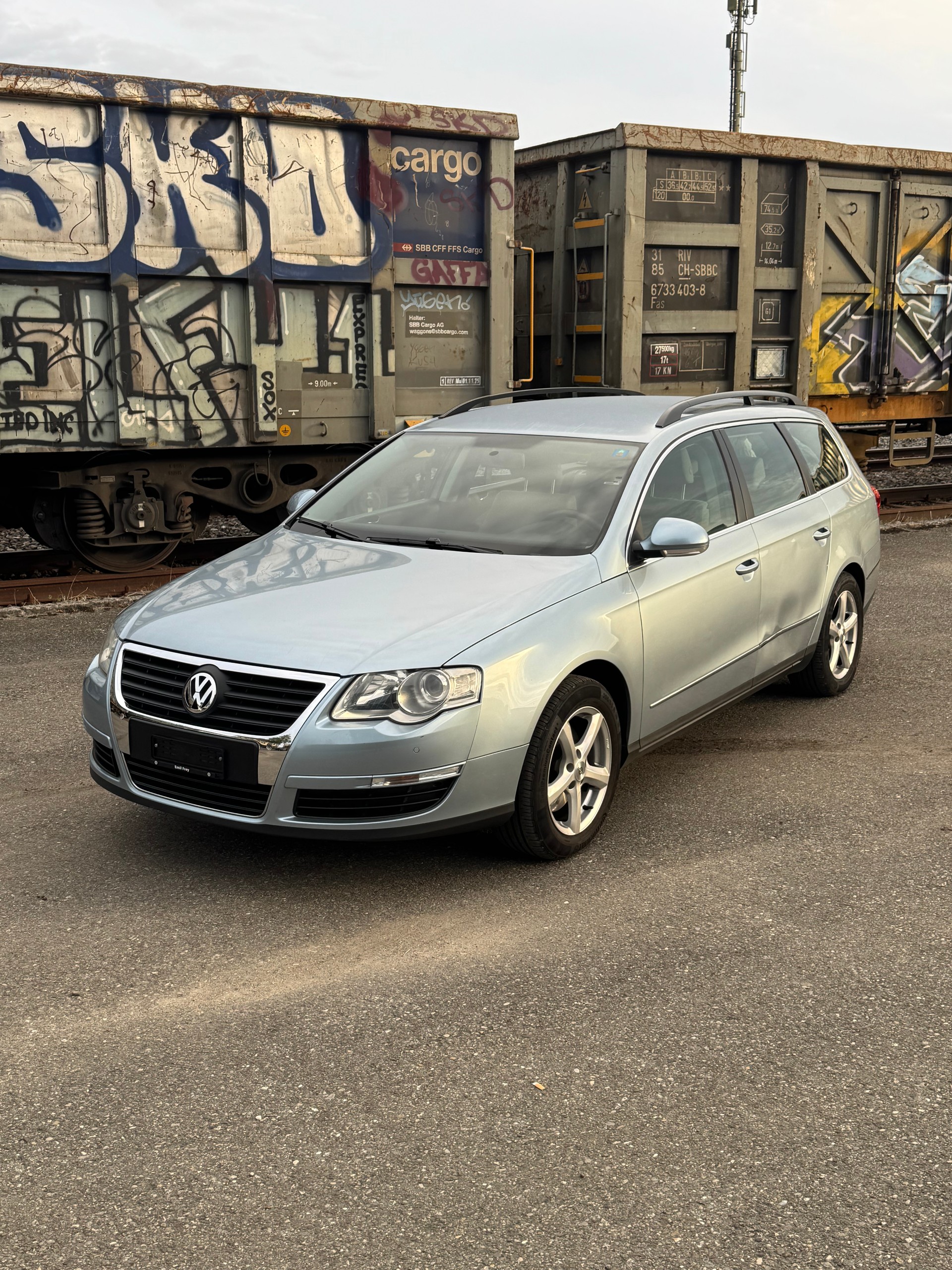 VW Passat Variant 2.0 FSI Comfortline-image-0