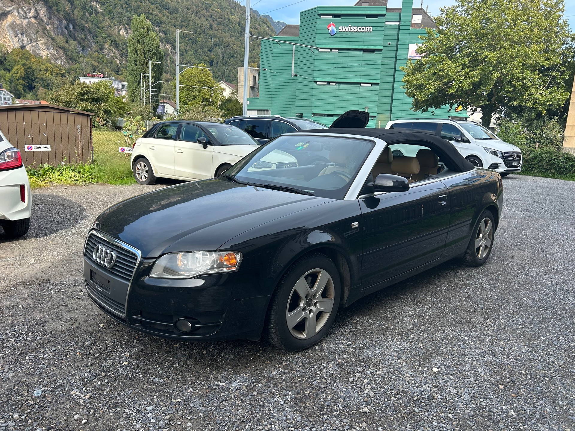 AUDI A4 Cabriolet 1.8 Turbo-image-1