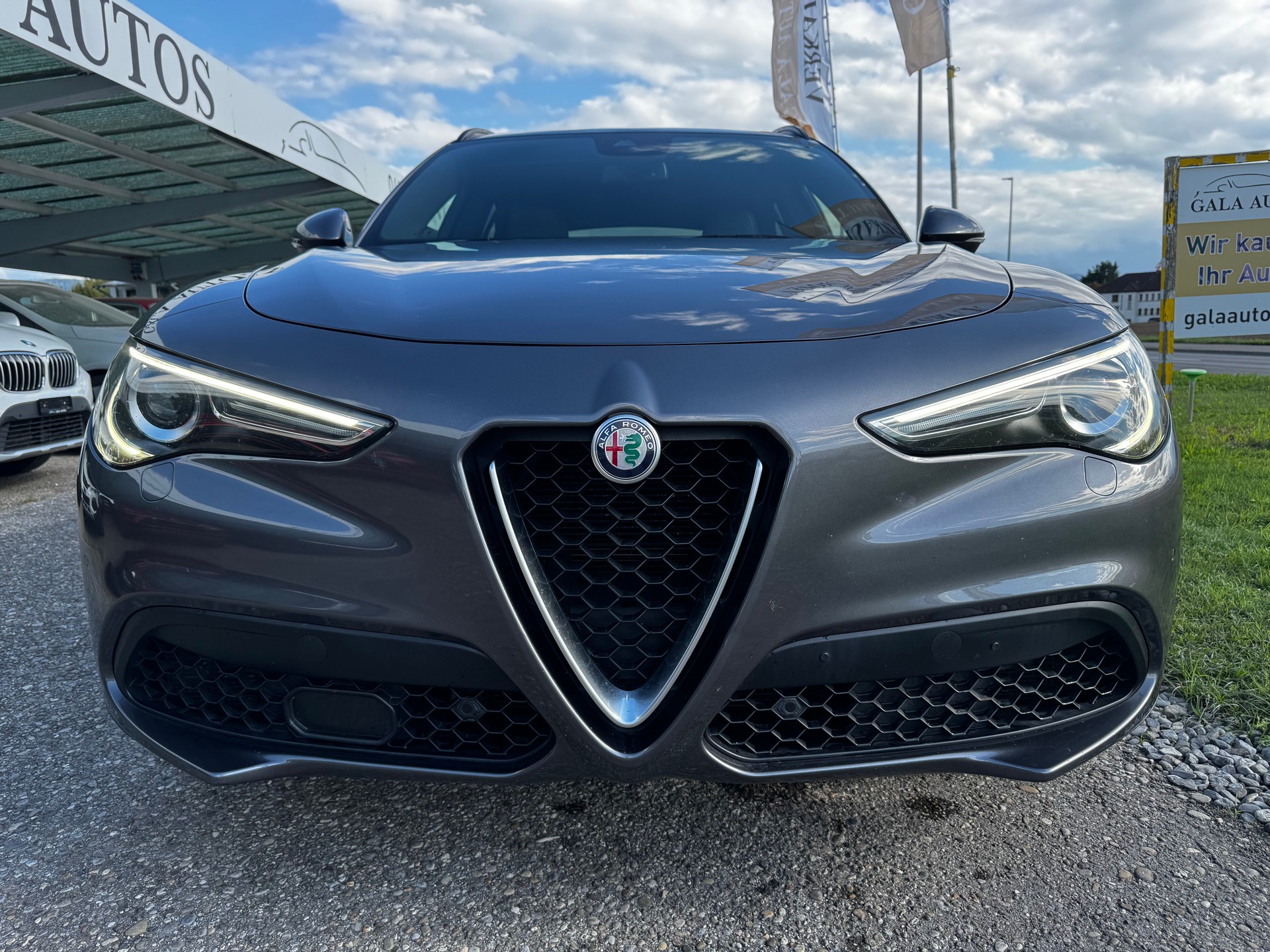 ALFA ROMEO Stelvio 2.0 Super Q4 Automatic-image-1