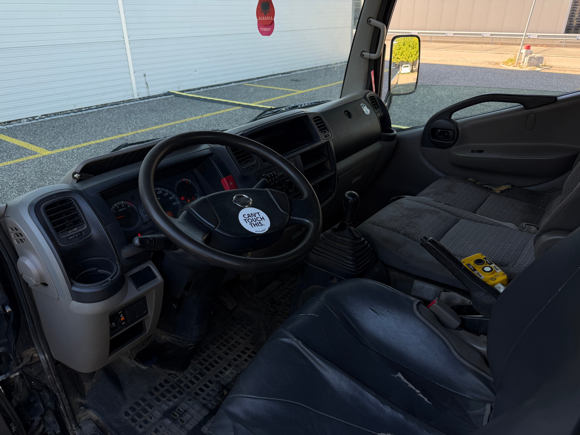 NISSAN Cabstar Basis (Pro) 35.13 3-seiten kipper-image-6