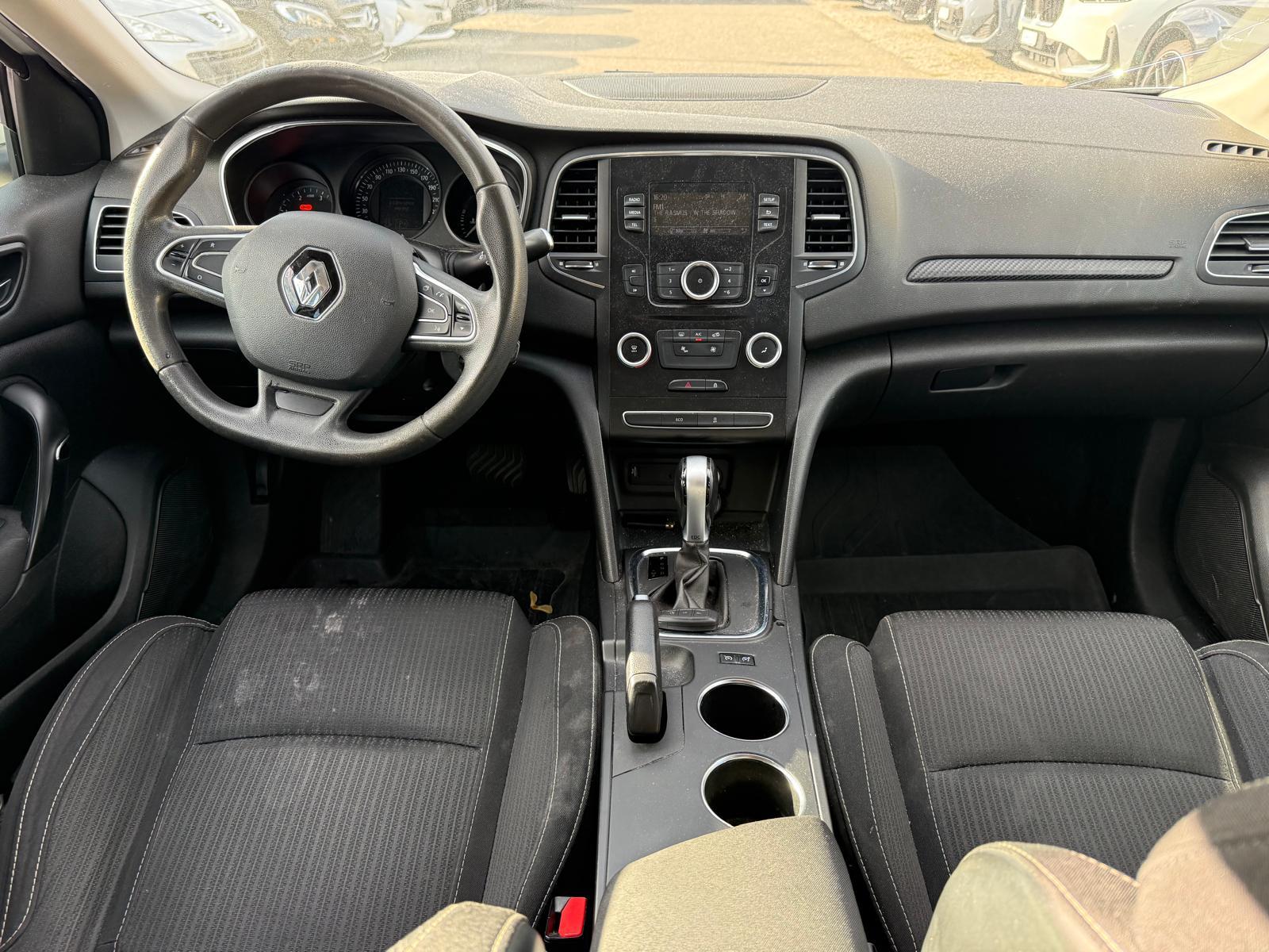 RENAULT Mégane Grandtour 1.5 dCi Business Line EDC-image-9