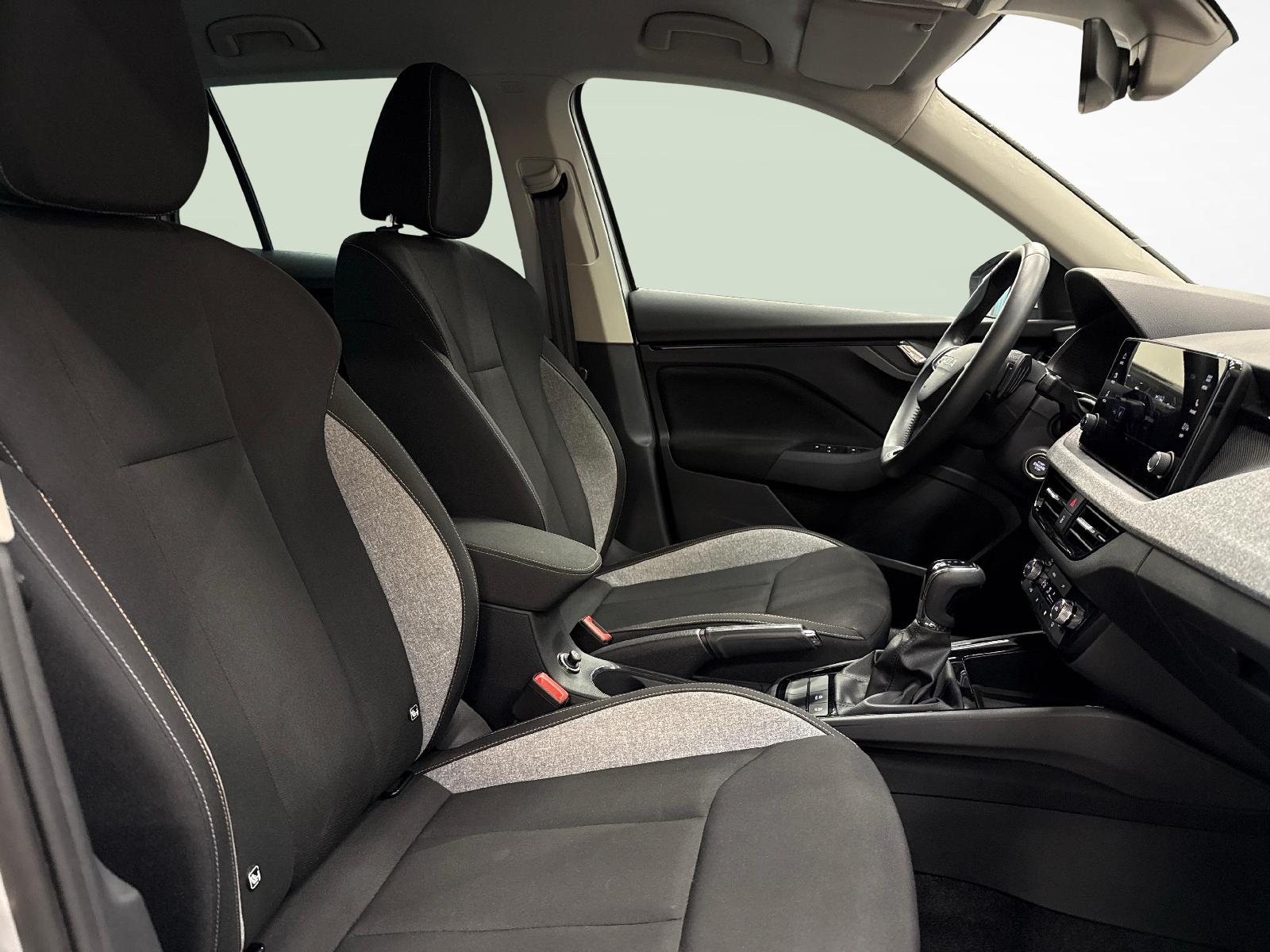 SKODA Kamiq 1.0 TSI Selection DSG-image-9