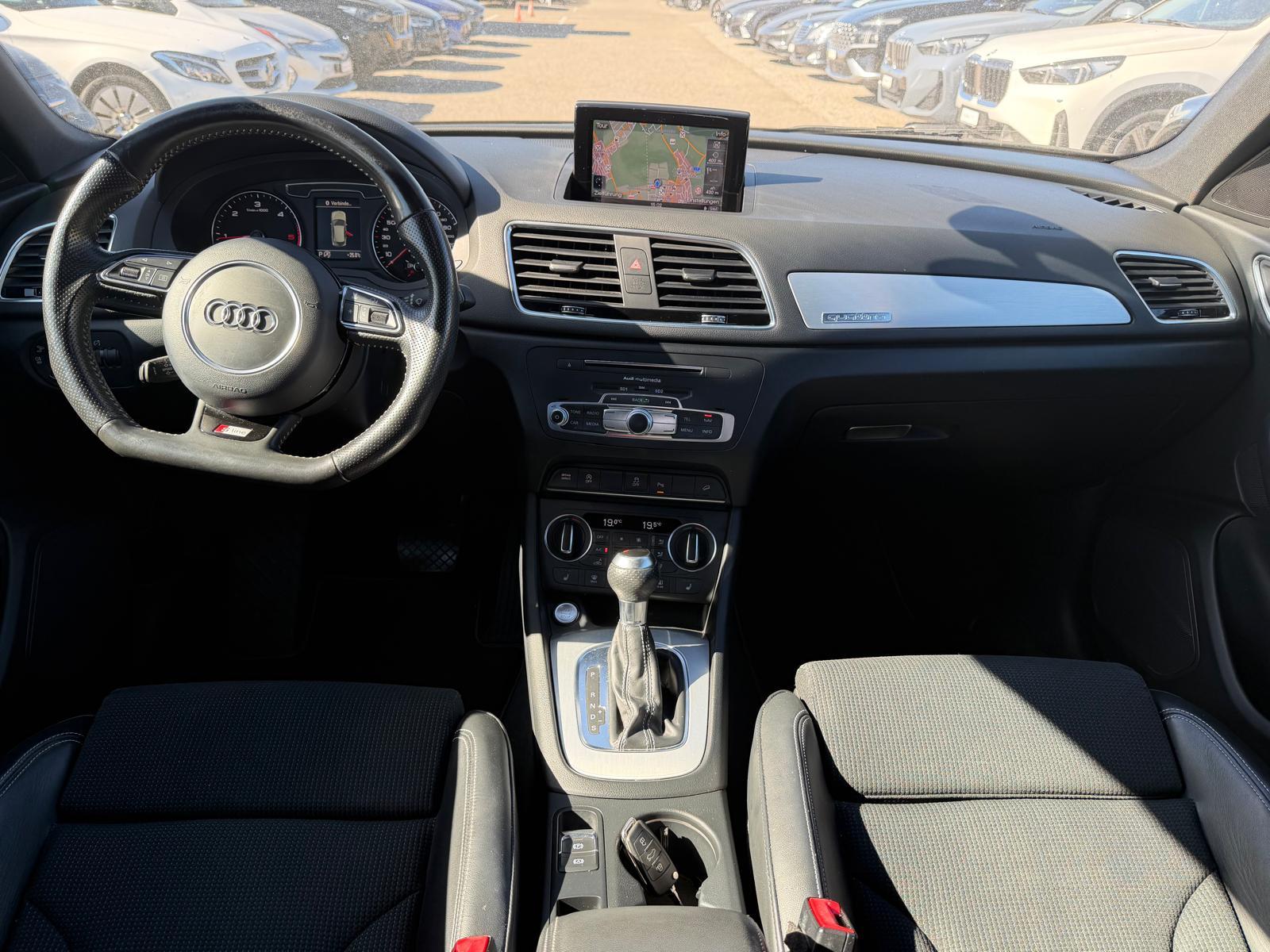 AUDI Q3 2.0 TDI S-Line qu. S-Tronic-image-8