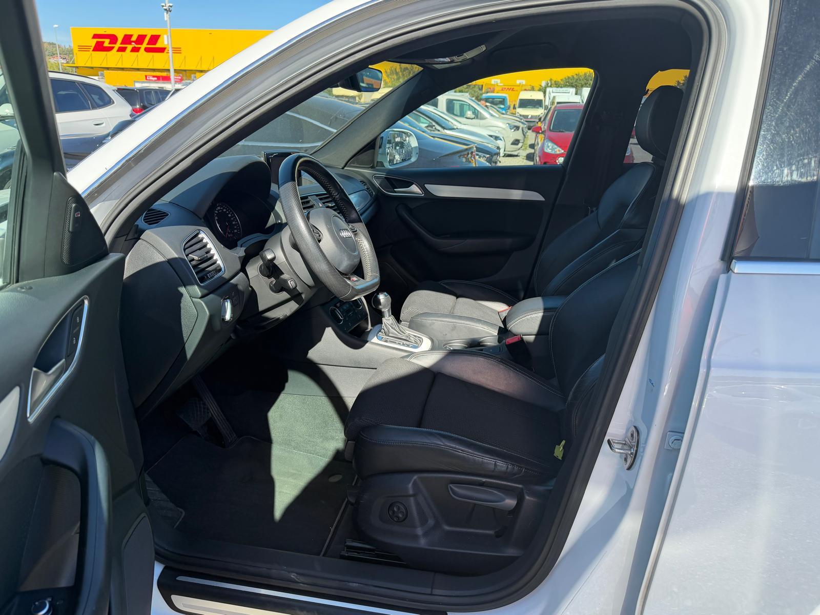 AUDI Q3 2.0 TDI S-Line qu. S-Tronic-image-6