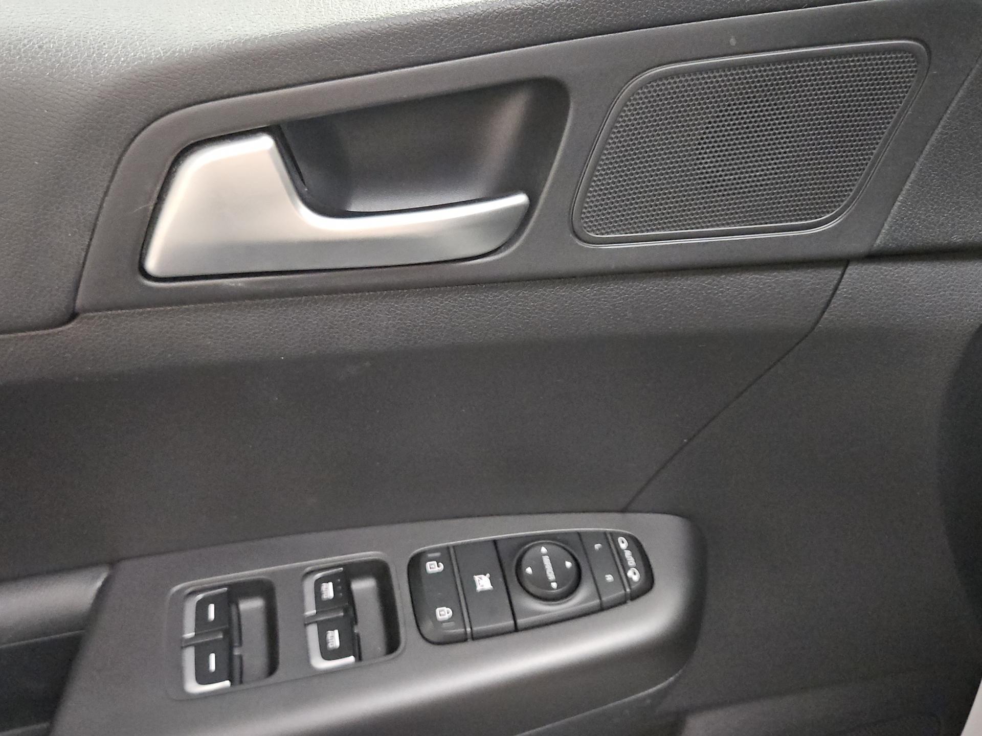 KIA Sportage 1.6 T-GDi Power 4WD Automat-image-18
