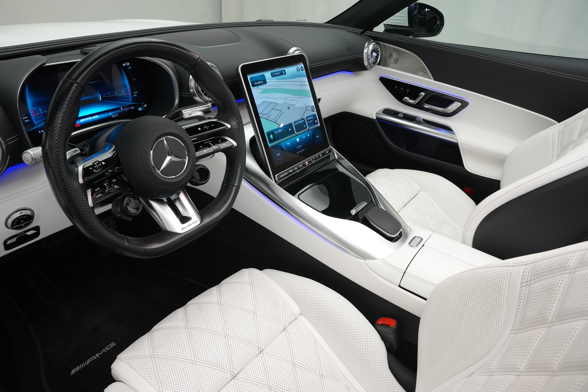MERCEDES-BENZ AMG SL 63 4M Speedshift MCT *Designo Mattlackierung*-image-14