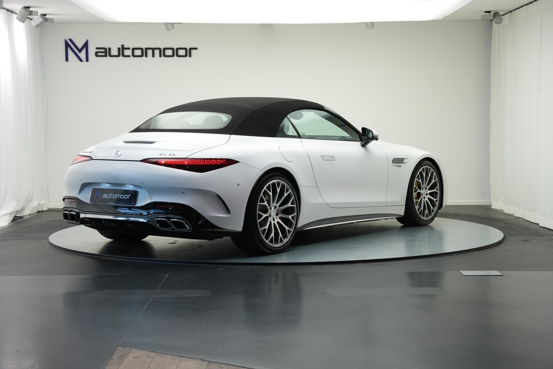 MERCEDES-BENZ AMG SL 63 4M Speedshift MCT *Designo Mattlackierung*-image-10