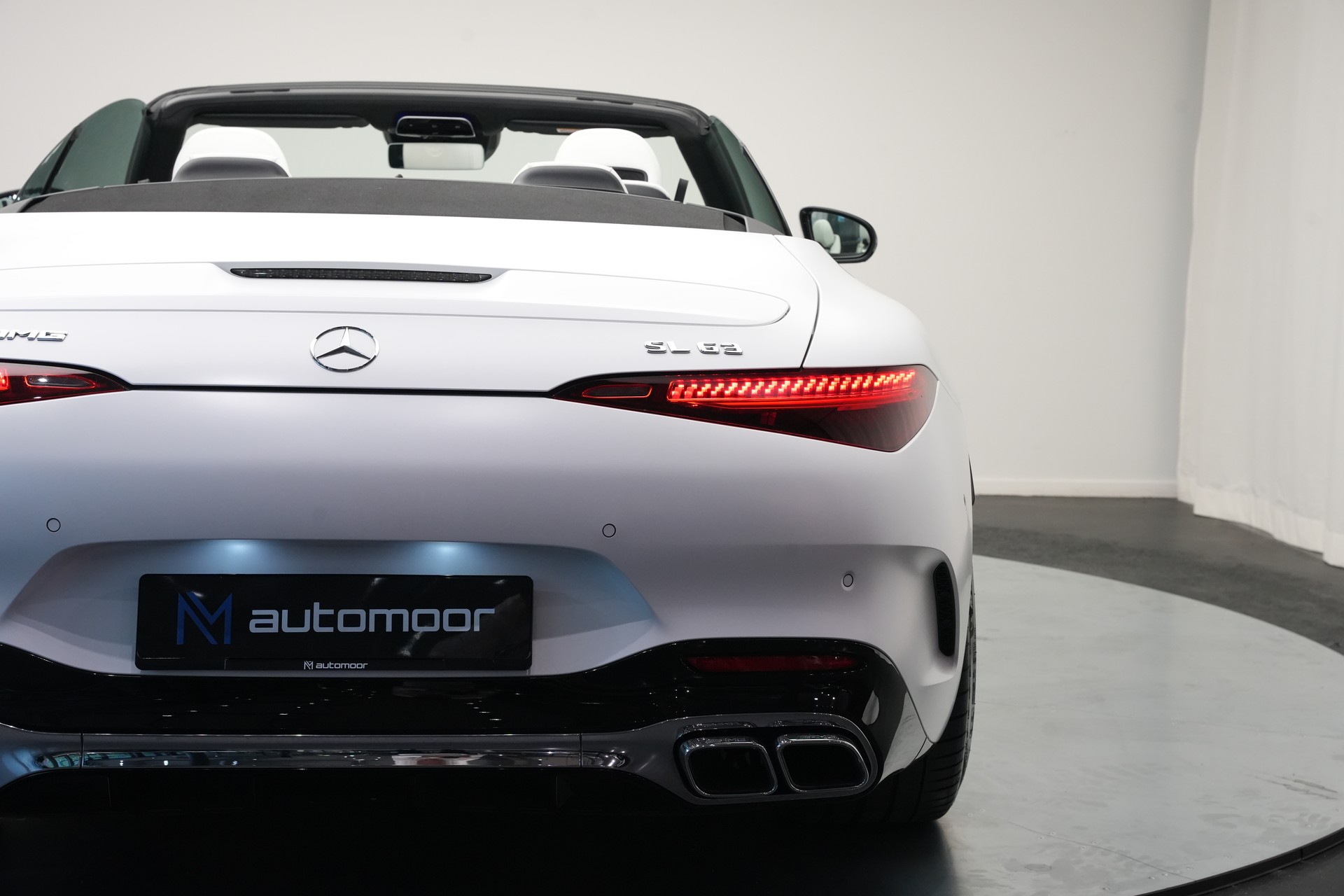 MERCEDES-BENZ AMG SL 63 4M Speedshift MCT *Designo Mattlackierung*-image-45