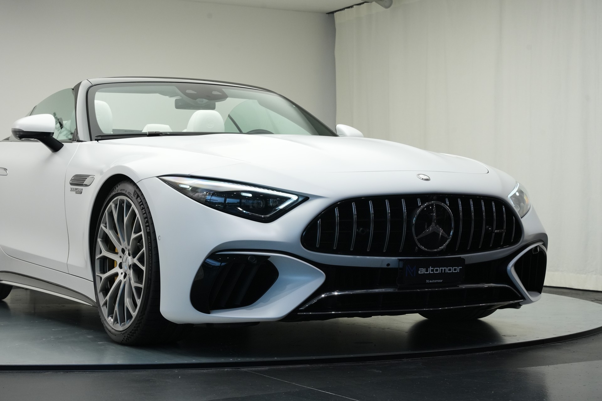 MERCEDES-BENZ AMG SL 63 4M Speedshift MCT *Designo Mattlackierung*-image-42